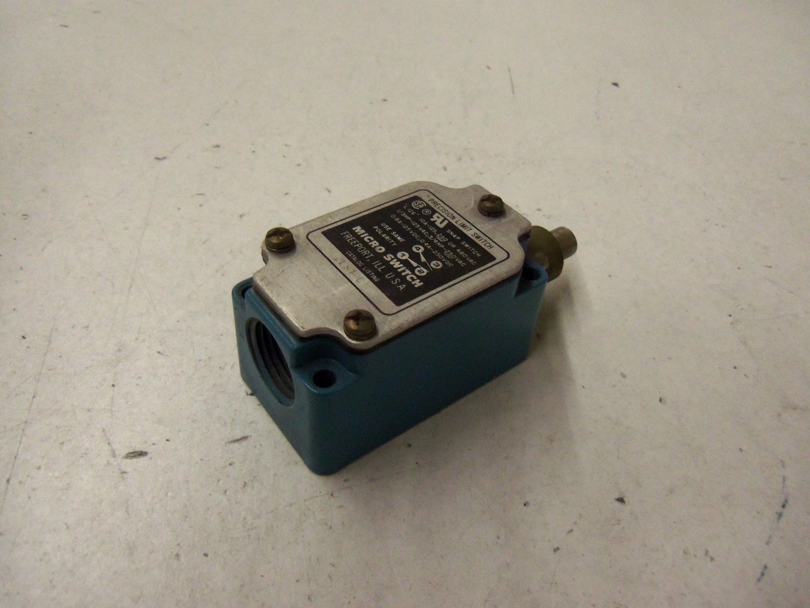 MICRO SWITCH 2LS1-L *USED*