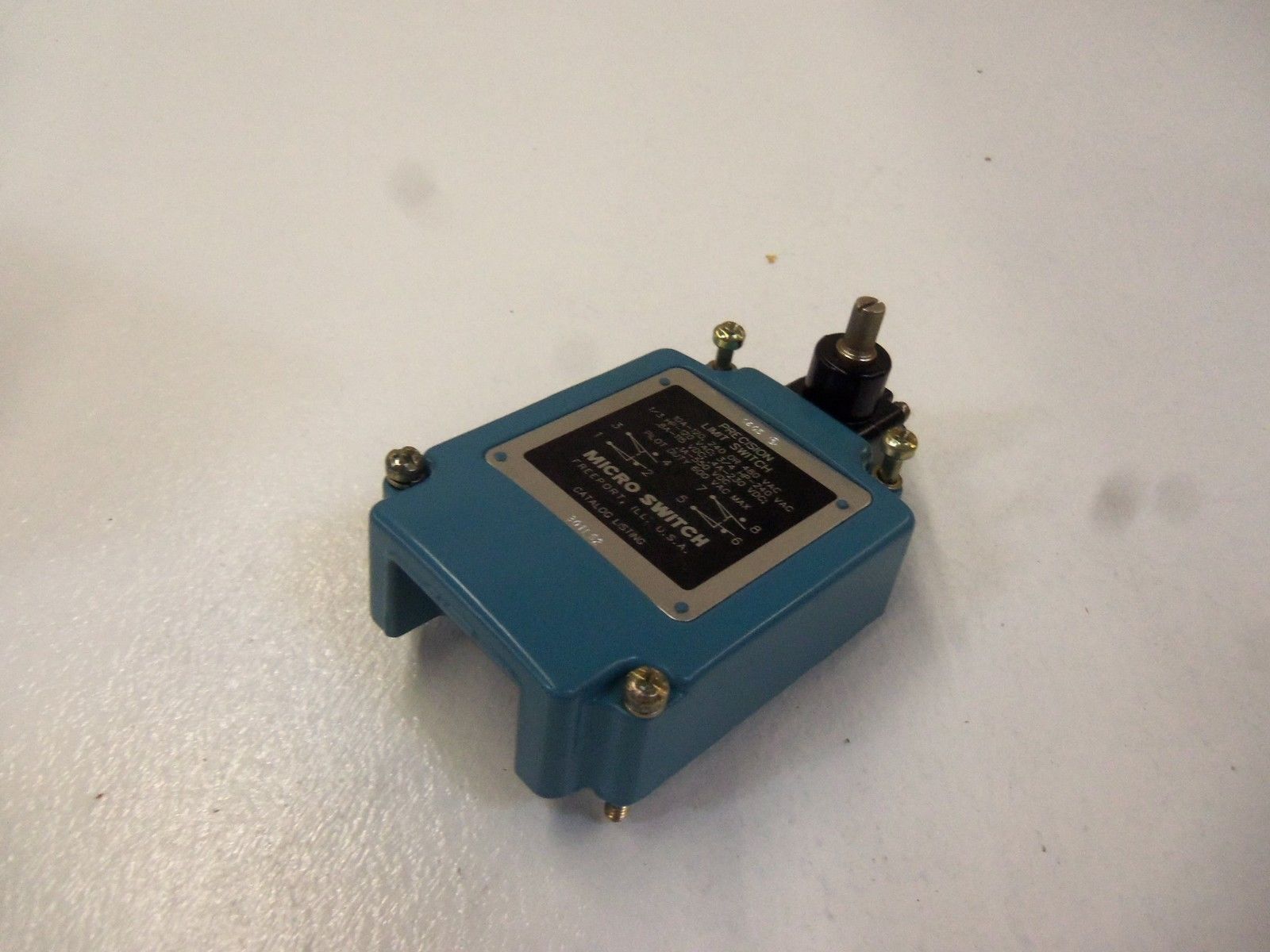 MICROSWITCH 301LS2 *NEW IN BOX*