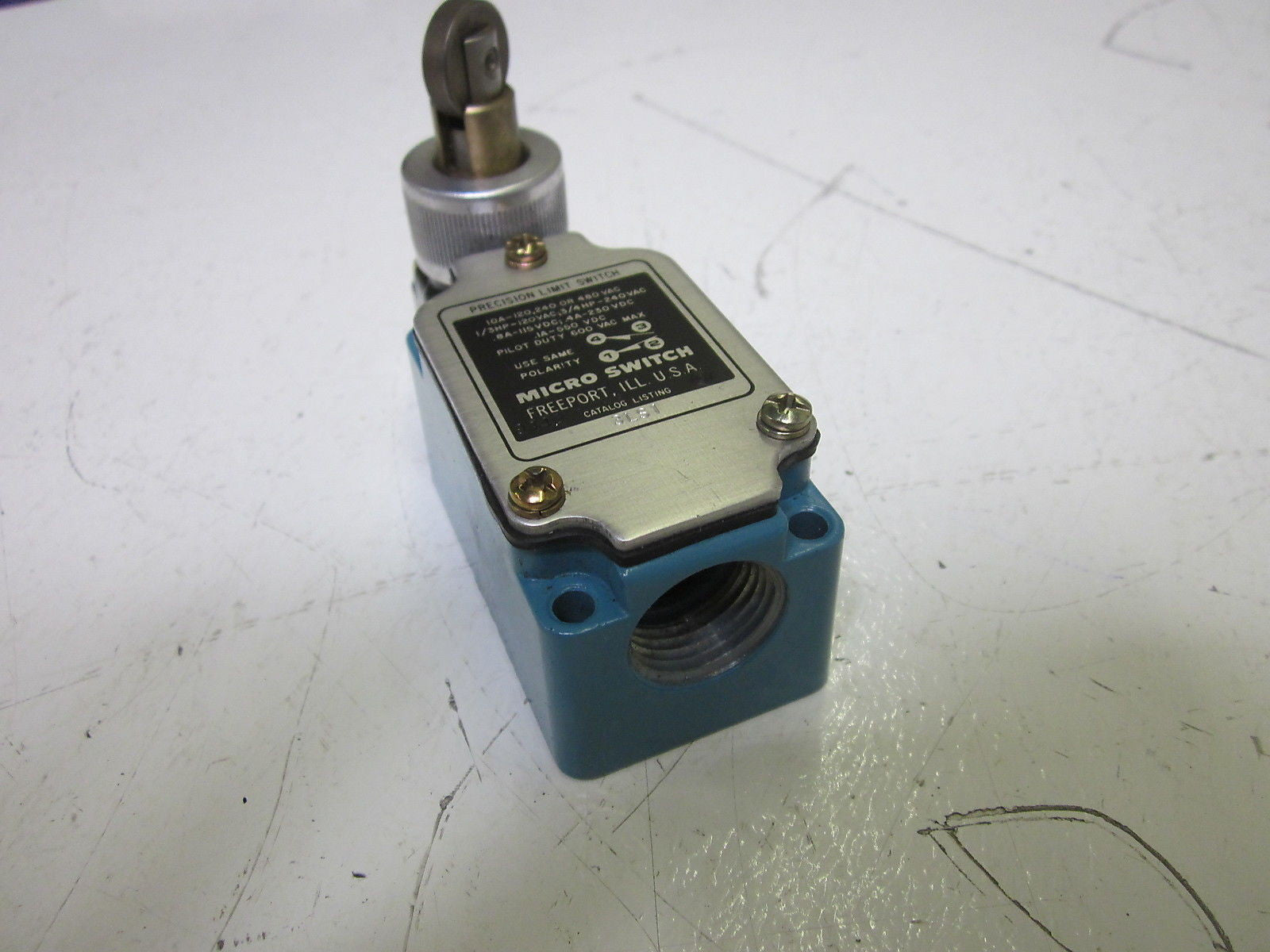 MICROSWITCH 3LS1 (BLUE) LIMIT SWITCH *USED*