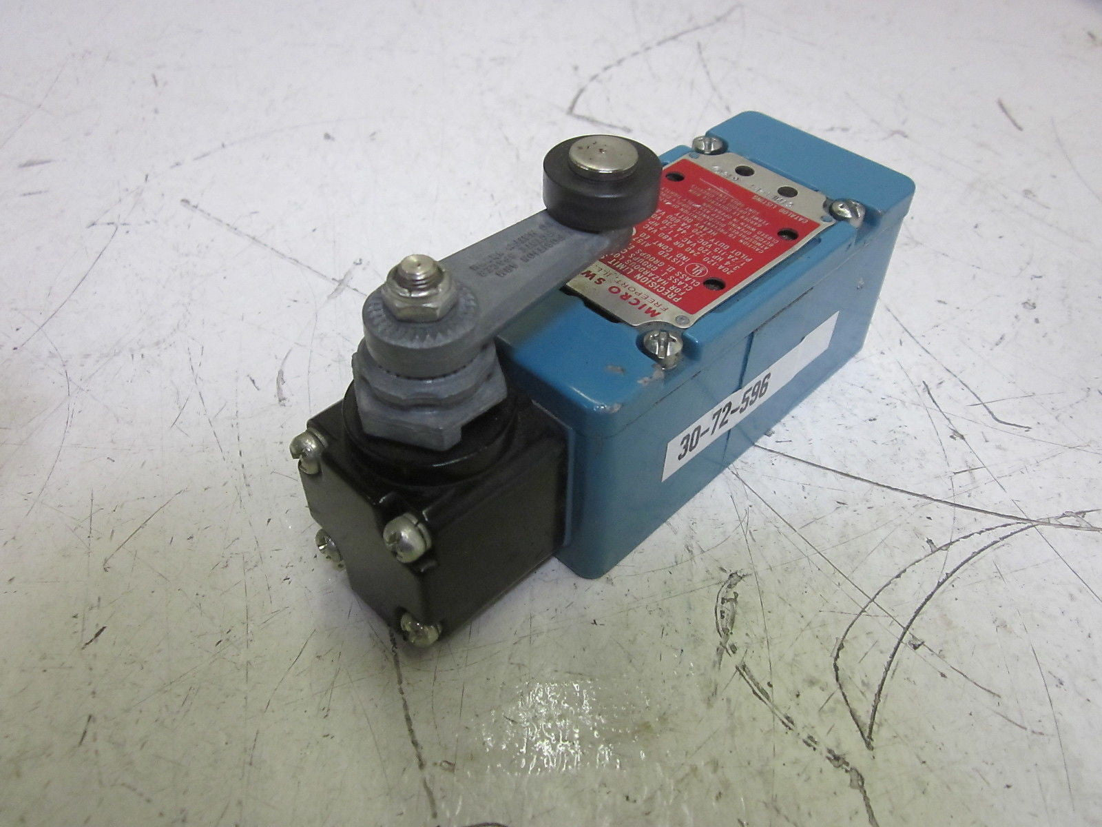 MICROSWITCH 51ML1-E1 PRECISION LIMIT SWITCH  *USED*