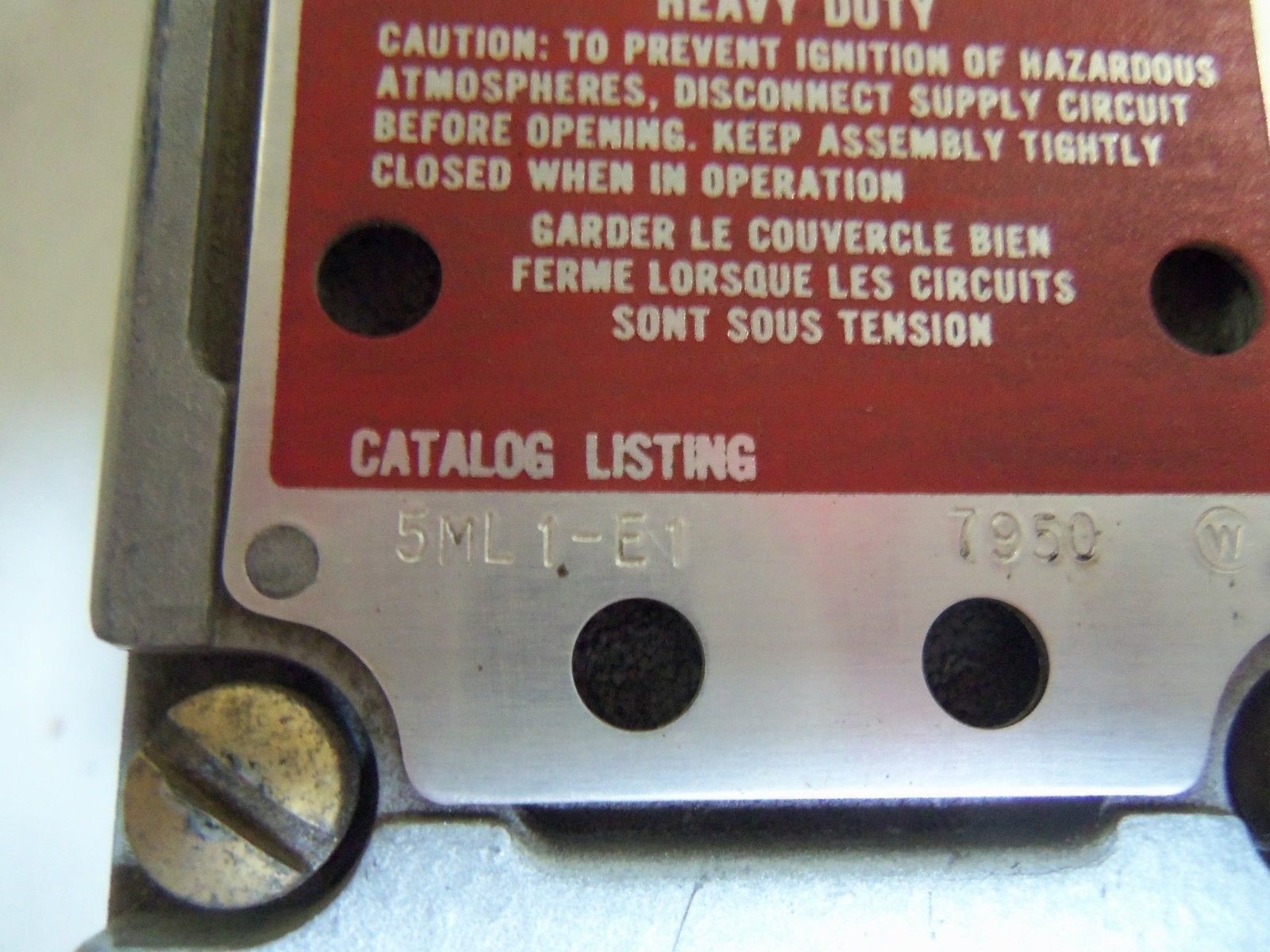 MICROSWITCH 5ML1-E1 PRECISION LIMIT SWITCH (GREY) *USED*