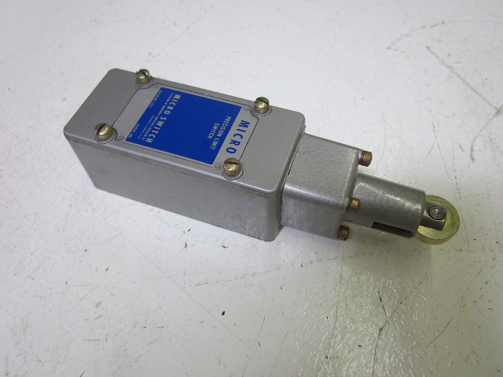 MICROSWITCH 5ML7 PRECISION LIMIT SWITCH *USED*