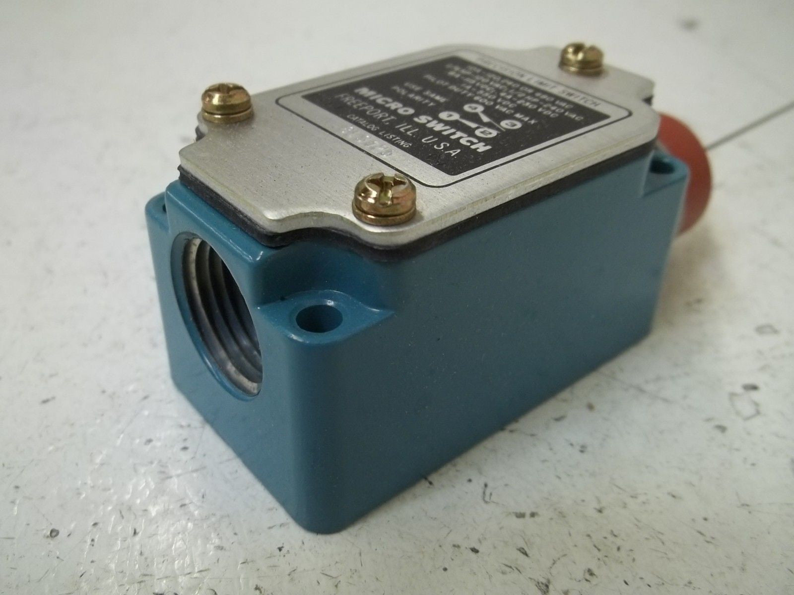 MICROSWITCH 8LS125 LIMIT SWITCH *NEW IN BOX*