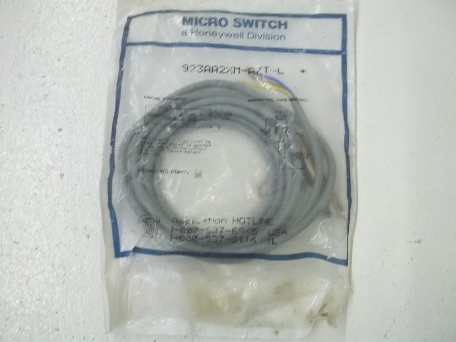 MICRO SWITCH 923AA2XM-A7T-L PROXIMITY SENSOR *NEW IN FACTORY BAG*