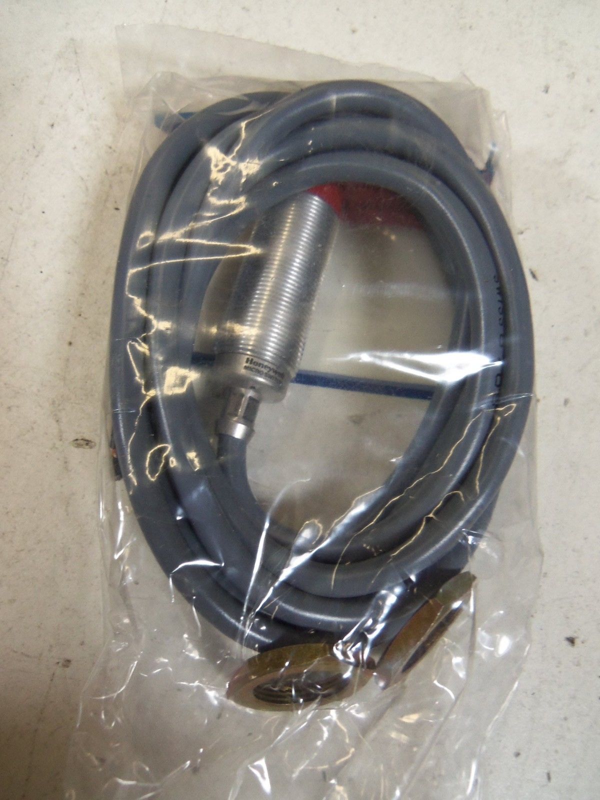 MICROSWITCH 923AB3W-A7T-L *NEW IN BOX*