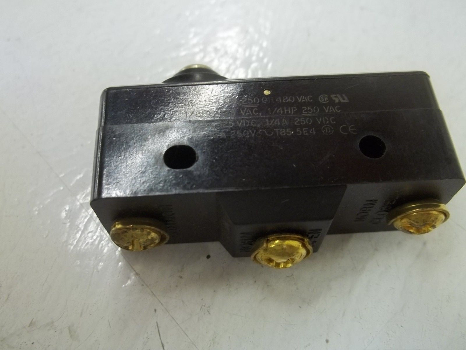 MICROSWITCH BZ-2RD-A2 LIMIT SWITCH *USED*