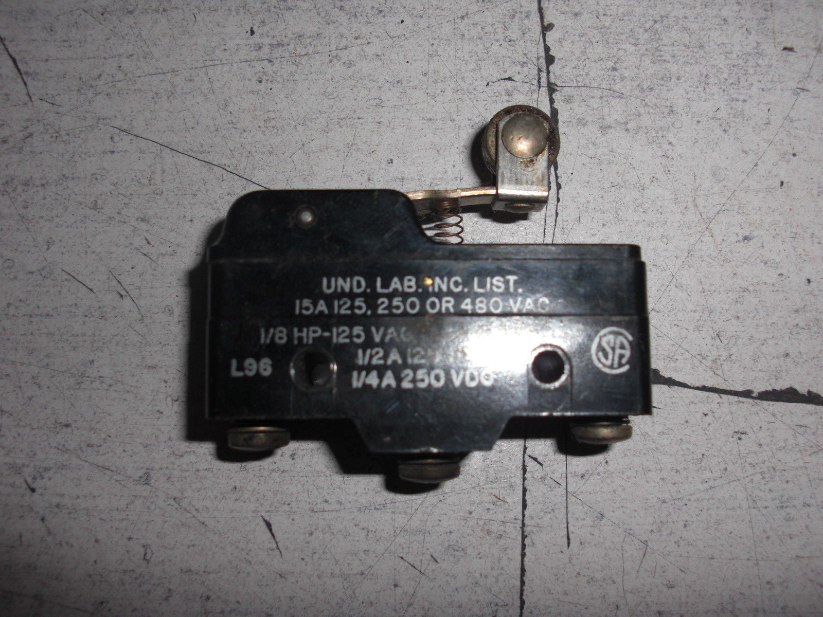 MICROSWITCH BZ-2RW82276T LIMIT SWITCH *USED*