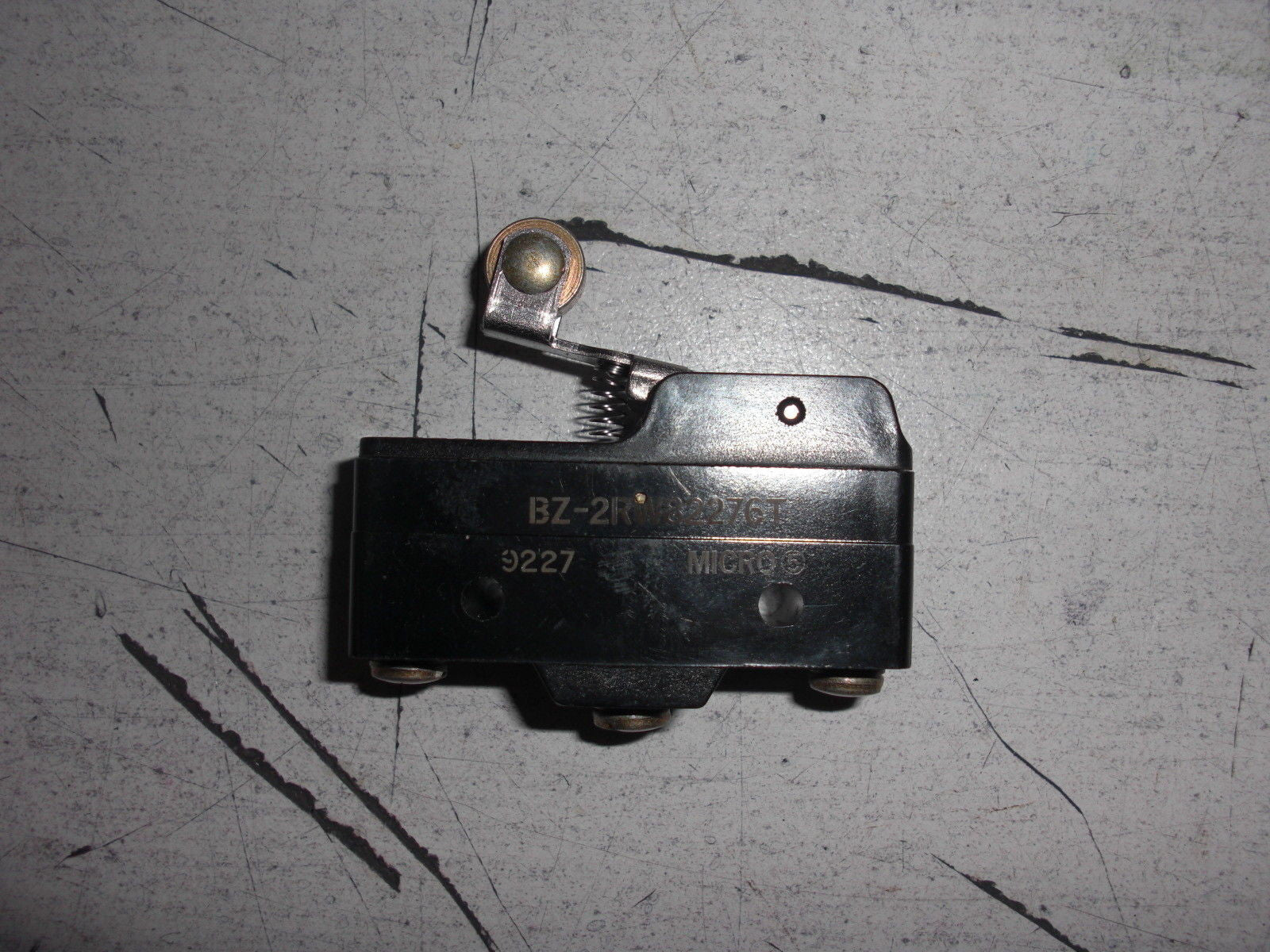 MICROSWITCH BZ-2RW82276T LIMIT SWITCH *NEW NO BOX*