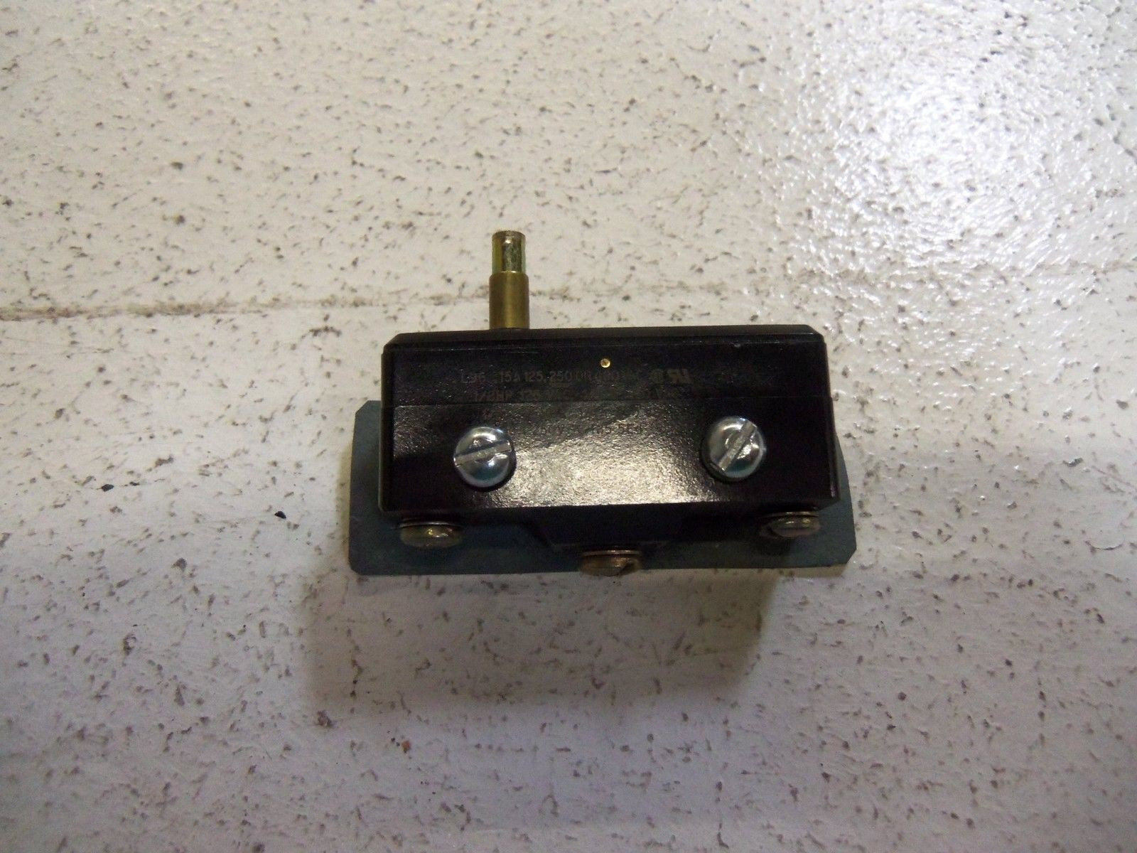 MICRO SWITCH BZ-7RST LIMIT SWITCH *USED*