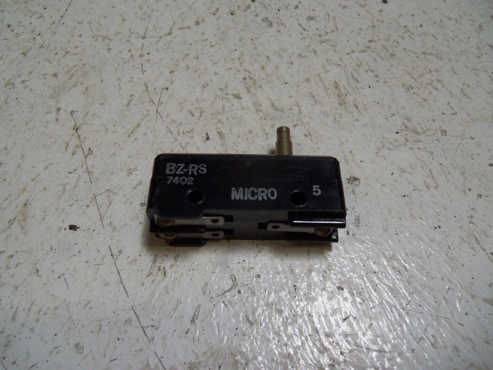 MICROSWITCH BZ-RS SWITCH *NEW NO BOX*