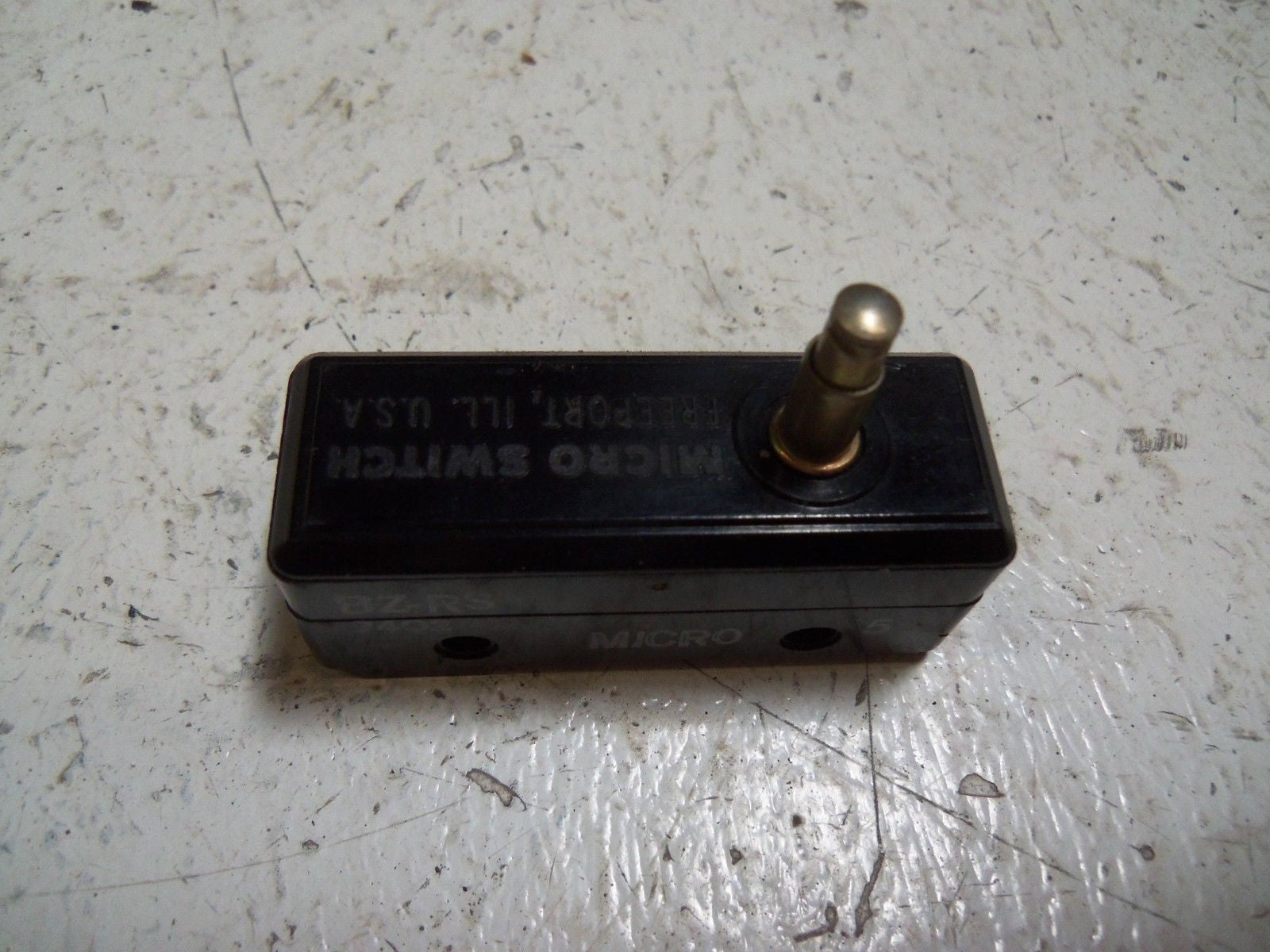 MICROSWITCH BZ-RS SWITCH *NEW NO BOX*