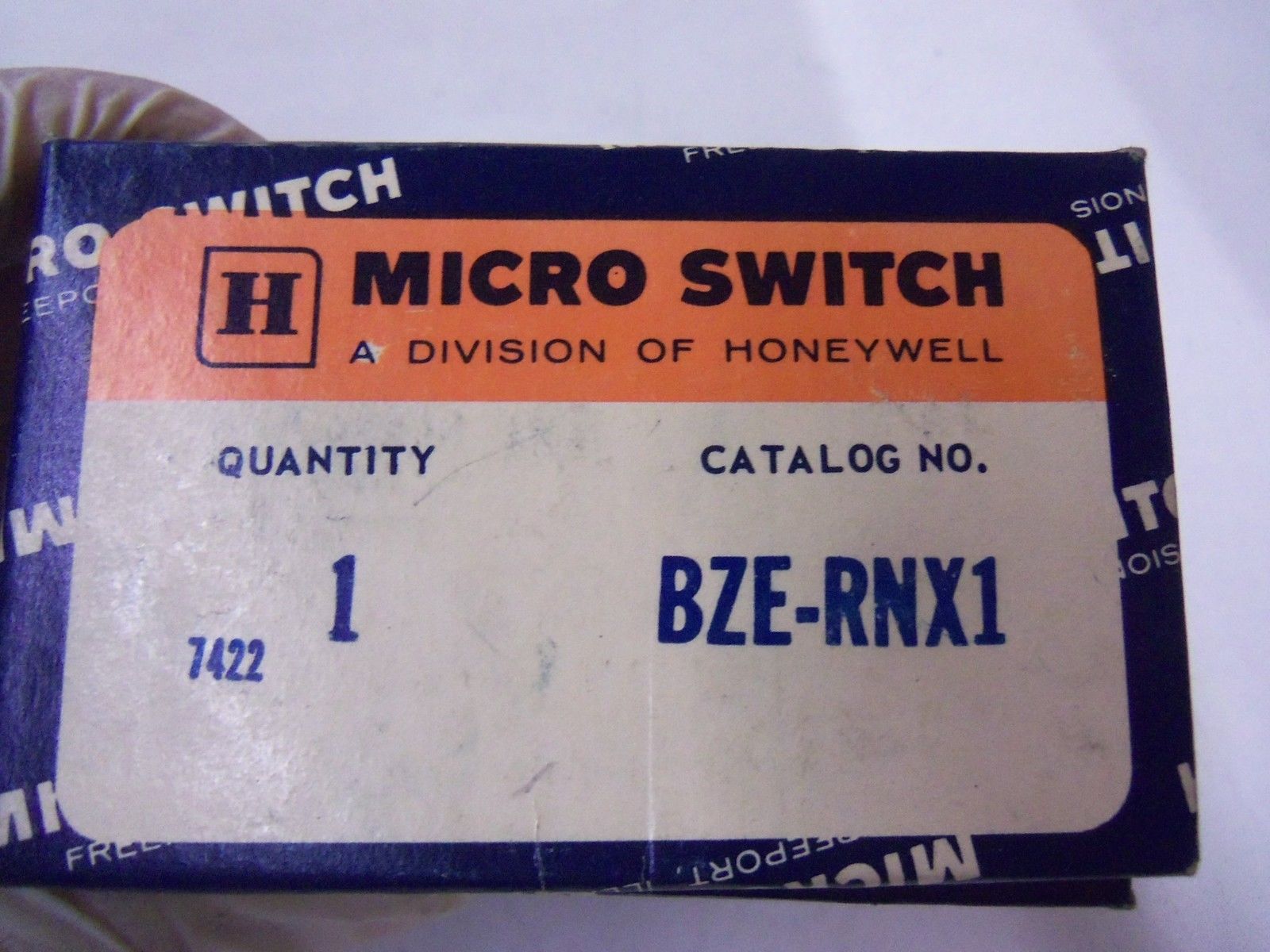 MICROSWITCH BZE-RNX1 *NEW IN BOX*