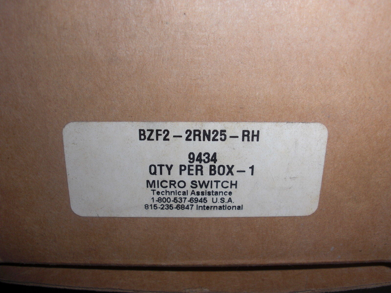 MICROSWITCH BZF2-2RN25-RH *NEW*