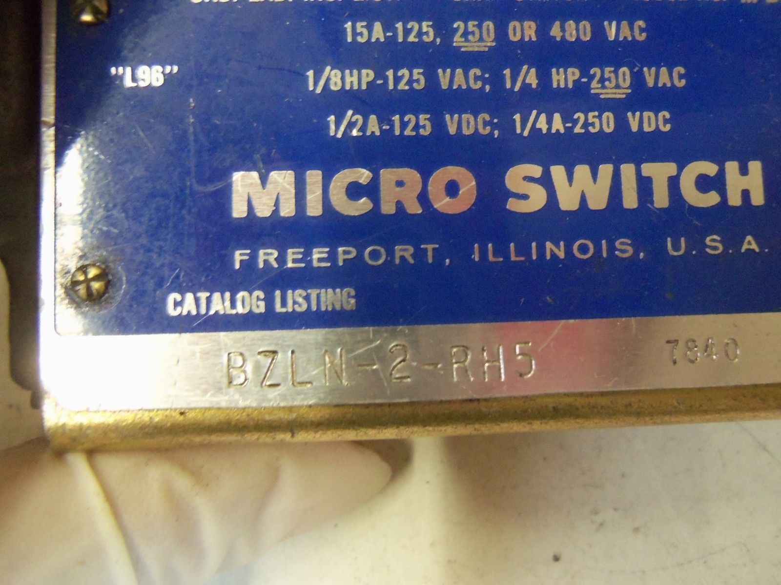 MICROSWITCH BZLN-2-RH5 LIMIT SWITCH *USED*