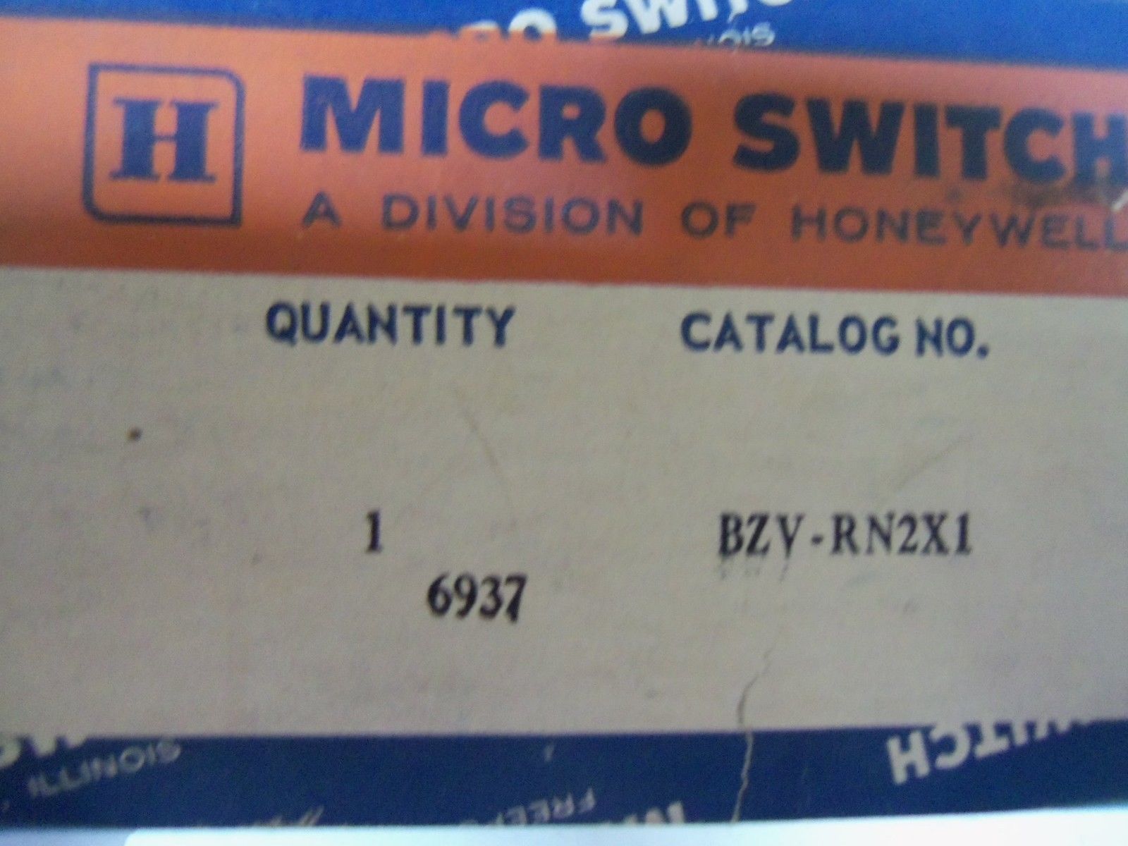 MICROSWITCH BZV-RN2X1 *NEW IN BOX*