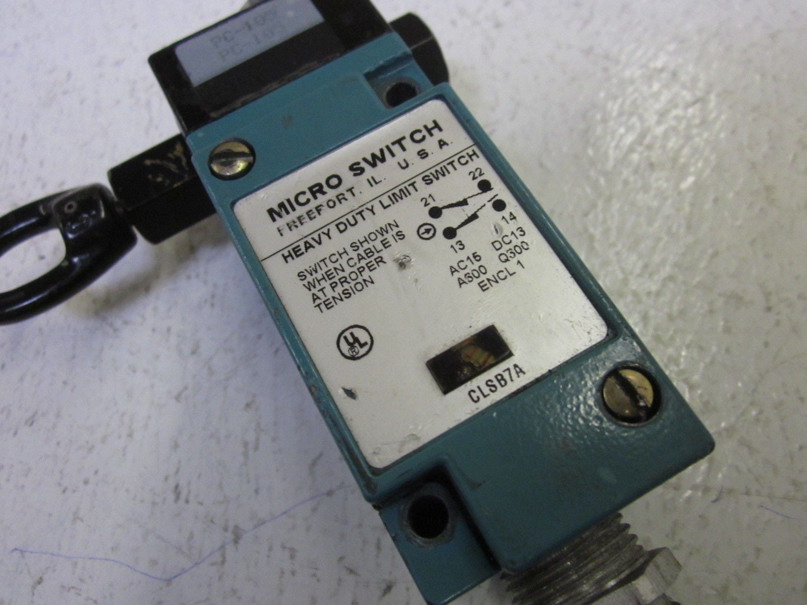 MICROSWITCH CLSB7A HEAVY DUTY LIMIT SWITCH *USED*