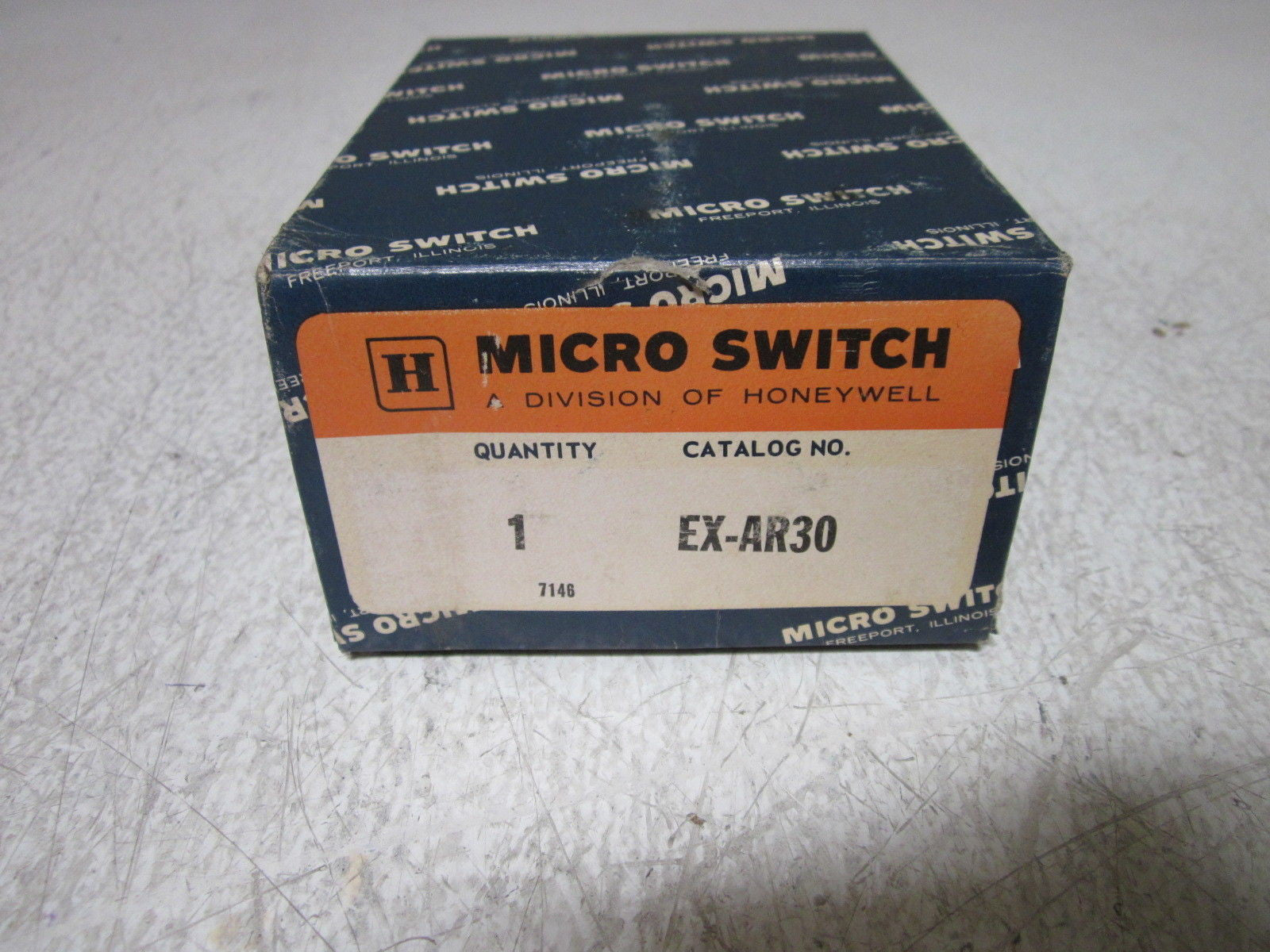 MICROSWITCH EX-AR30 EXPLOSION PROOF SWITCH (GREY) *NEW IN BOX*