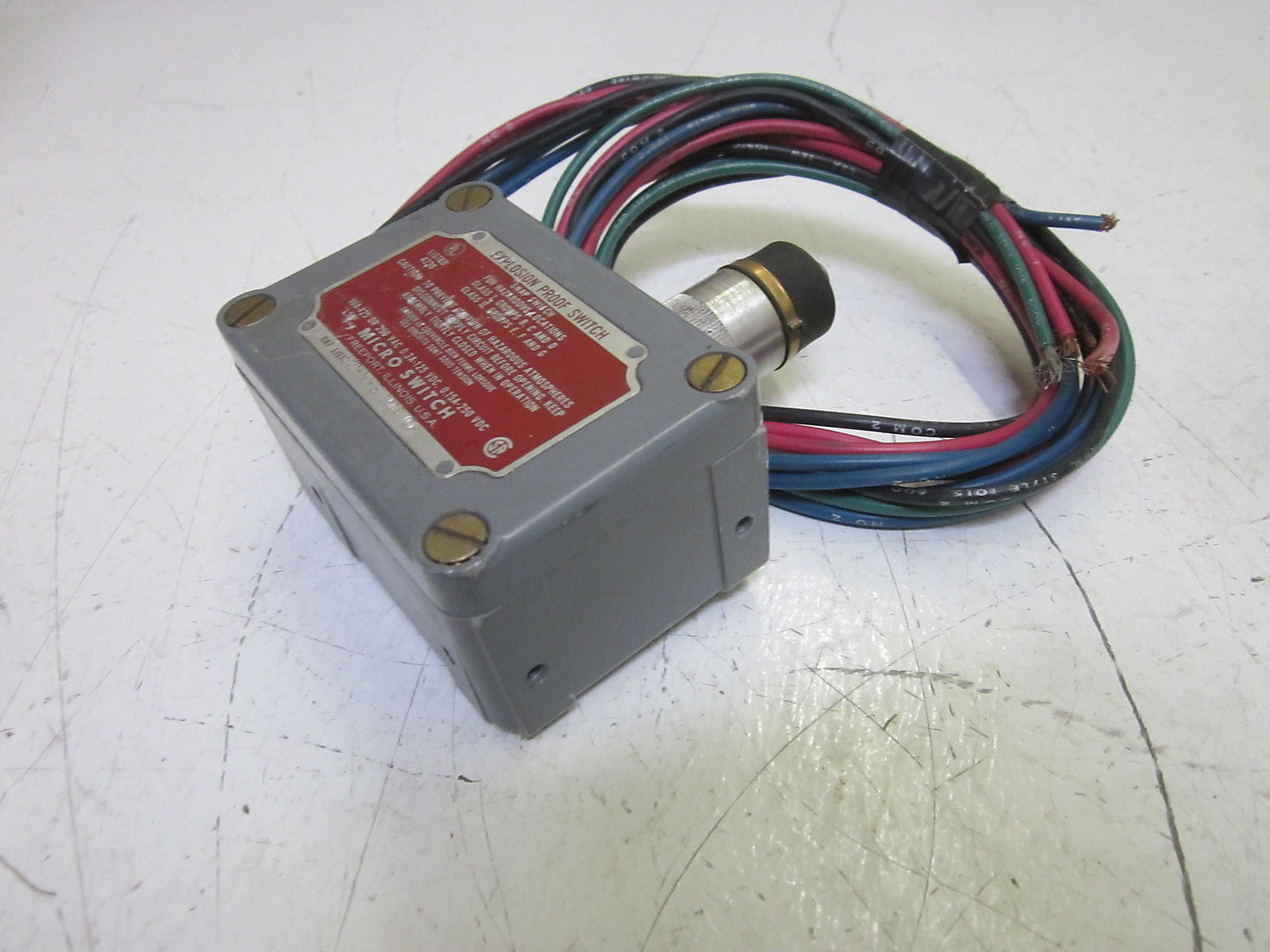 MICRO SWITCH EXD-N-3 EXPLOSION PROOF SWITCH 250VAC *USED*
