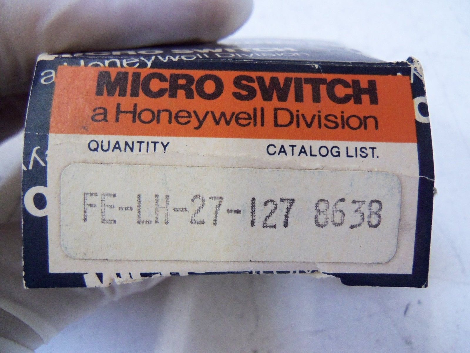 MICROSWITCH FE-LH-27-I27 8638 *NEW IN BOX*