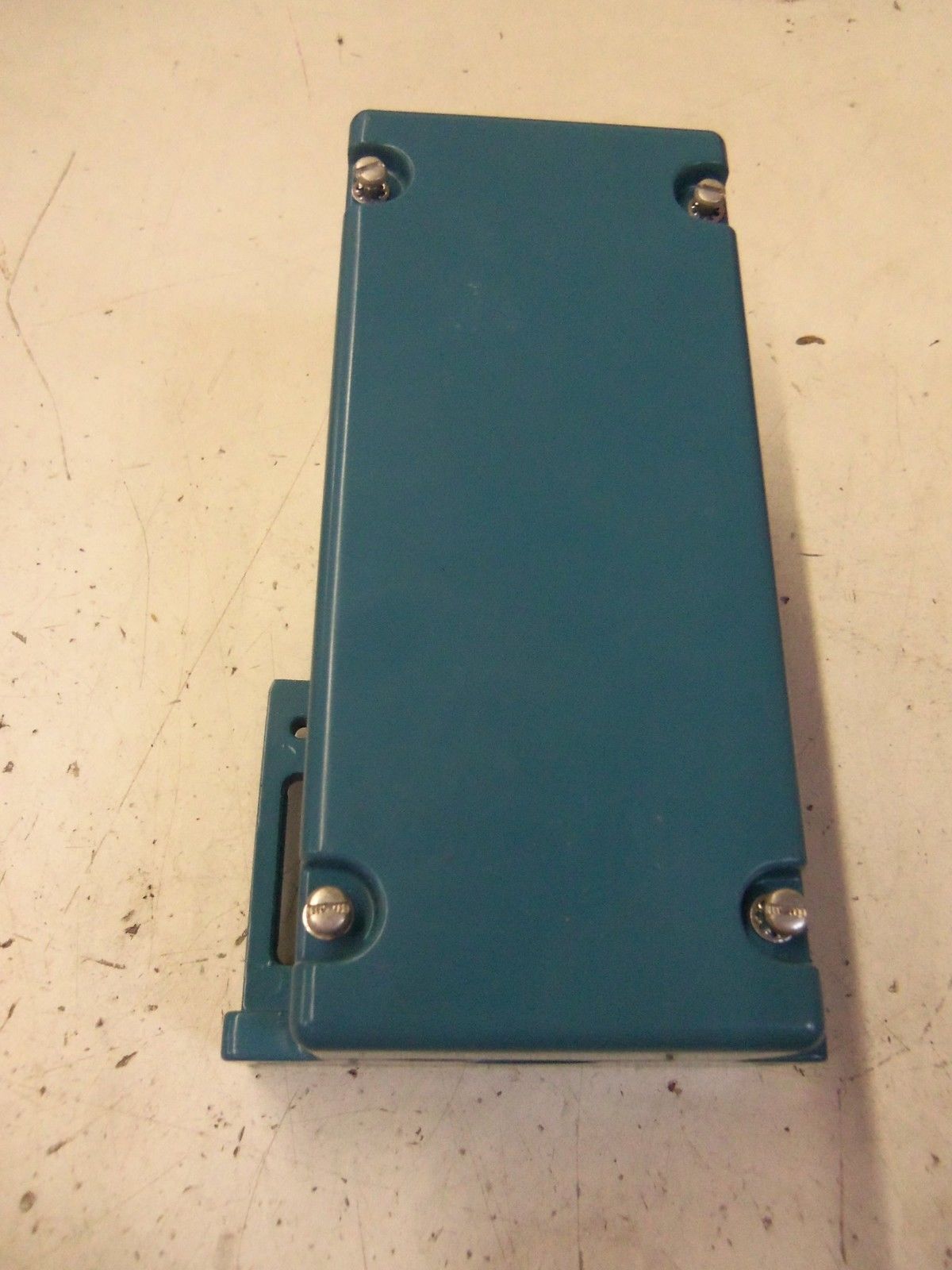 MICROSWITCH FE-MLS2EA *NEW NO BOX*
