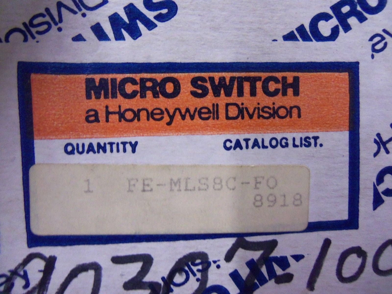 MICROSWITCH FE-MLS 8C-F0 *NEW IN BOX*
