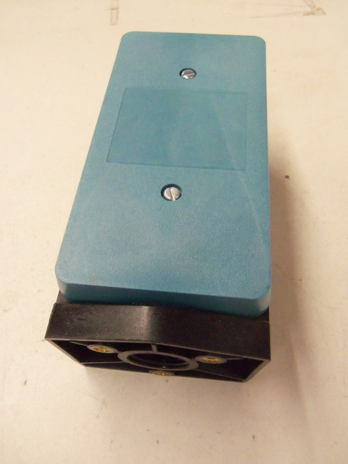 MICROSWITCH FE-MLS 8C-F0 *NEW IN BOX*