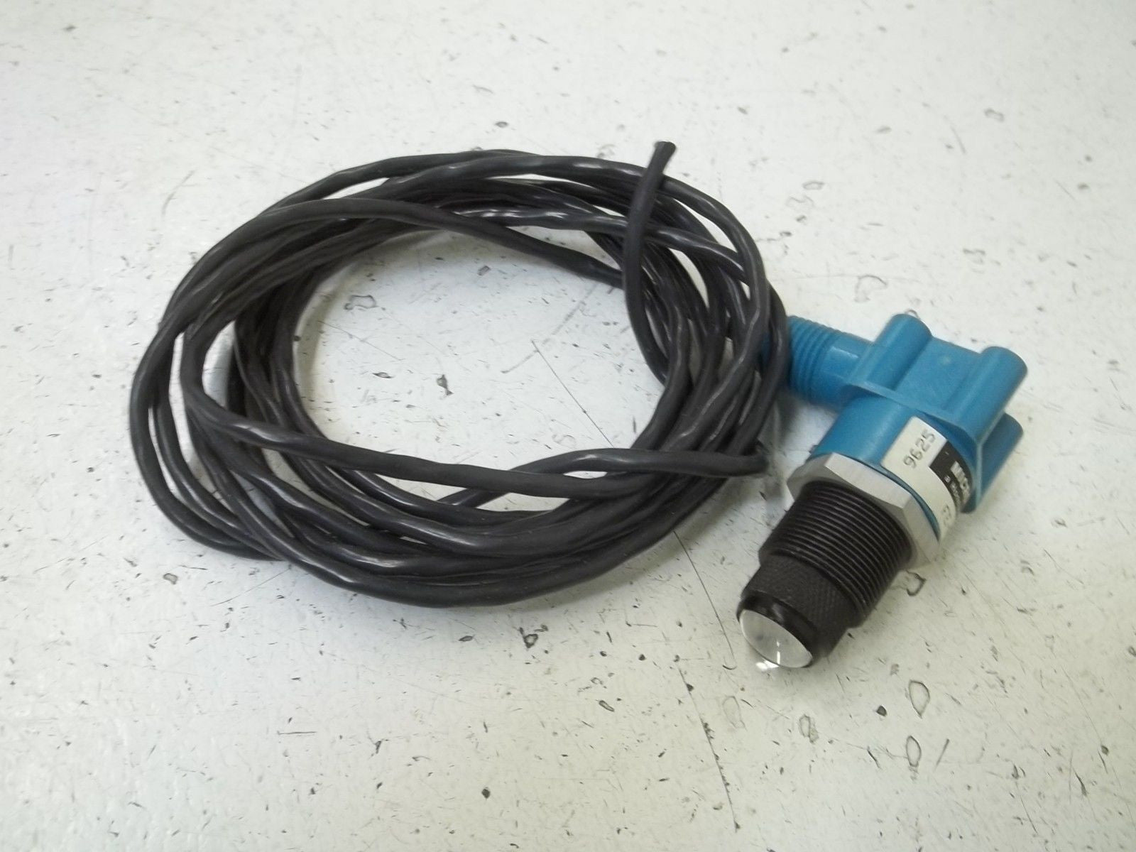 MICROSWITCH FE-PC1L PHOTOELECTRIC SENSOR (BLUE) *NEW NO BOX*