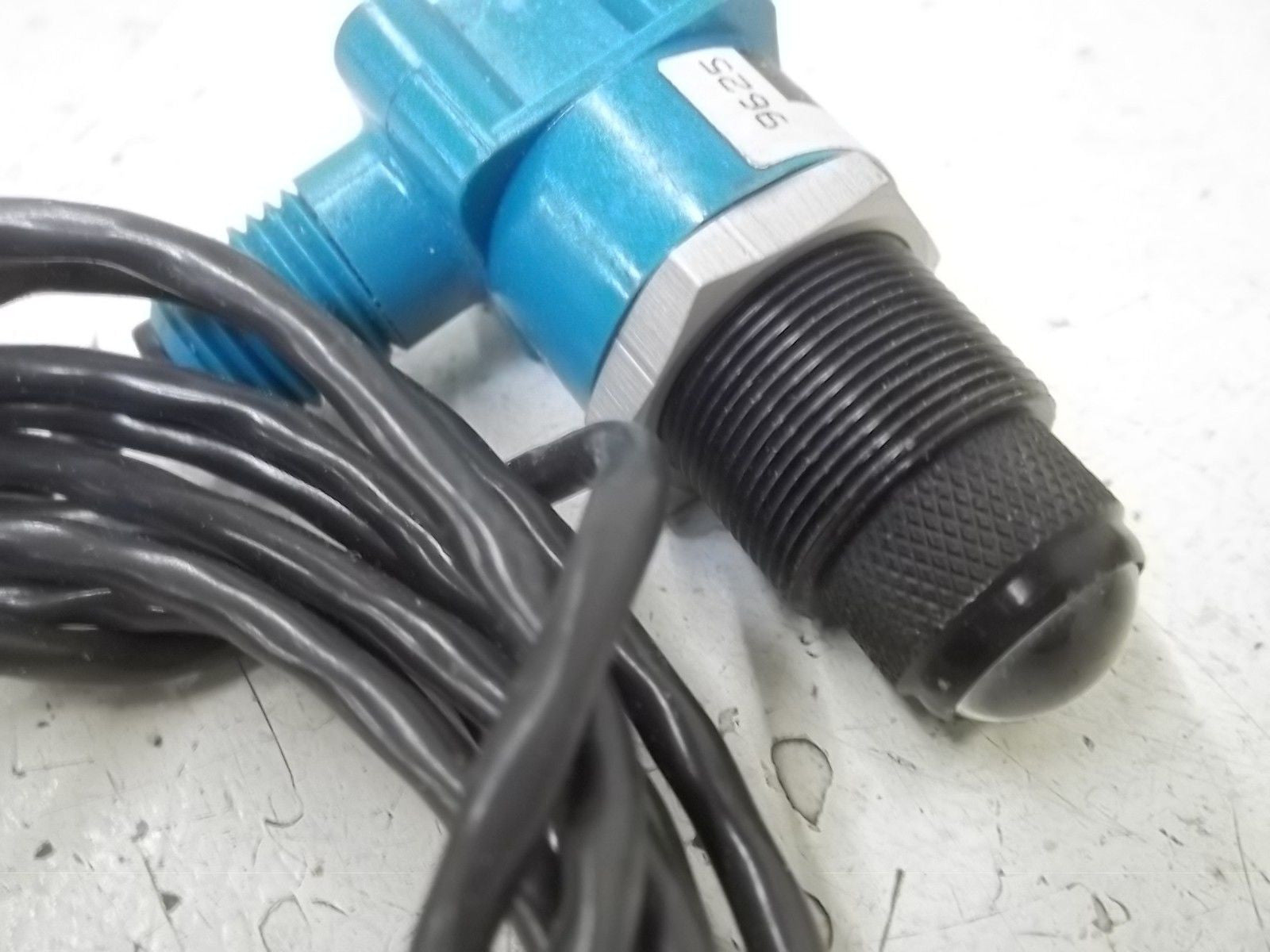 MICROSWITCH FE-PC1L PHOTOELECTRIC SENSOR (BLUE) *NEW NO BOX*
