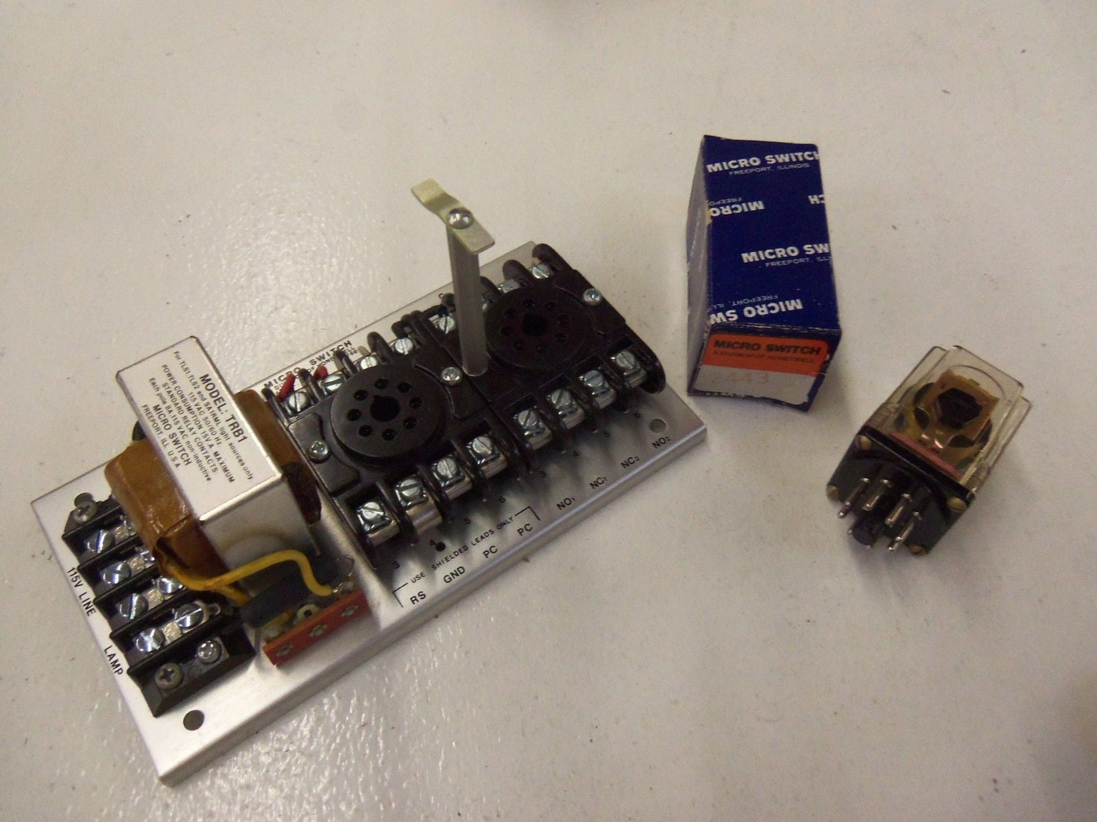 MICROSWITCH FE-TRB1 *NEW IN BOX*