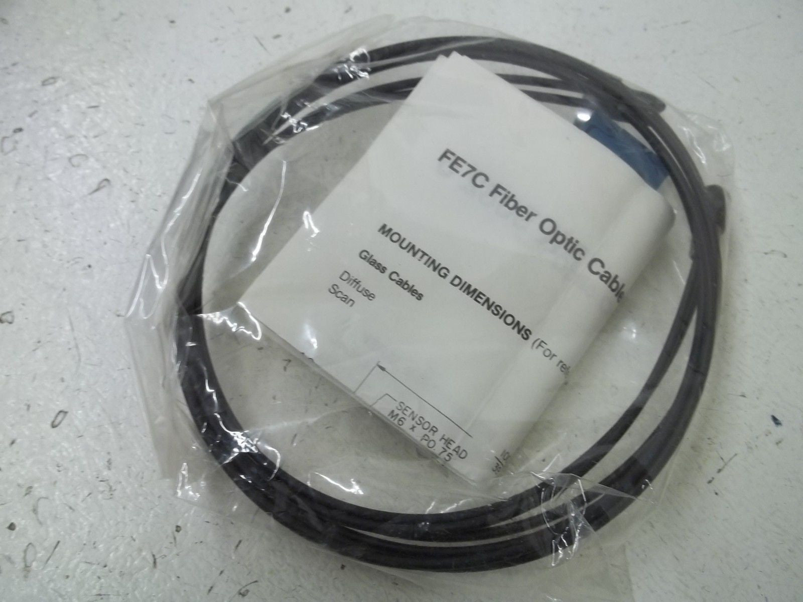 MICROSWITCH FEF-PAD6-M FIBER OPTIC CABLE *NEW IN BOX*