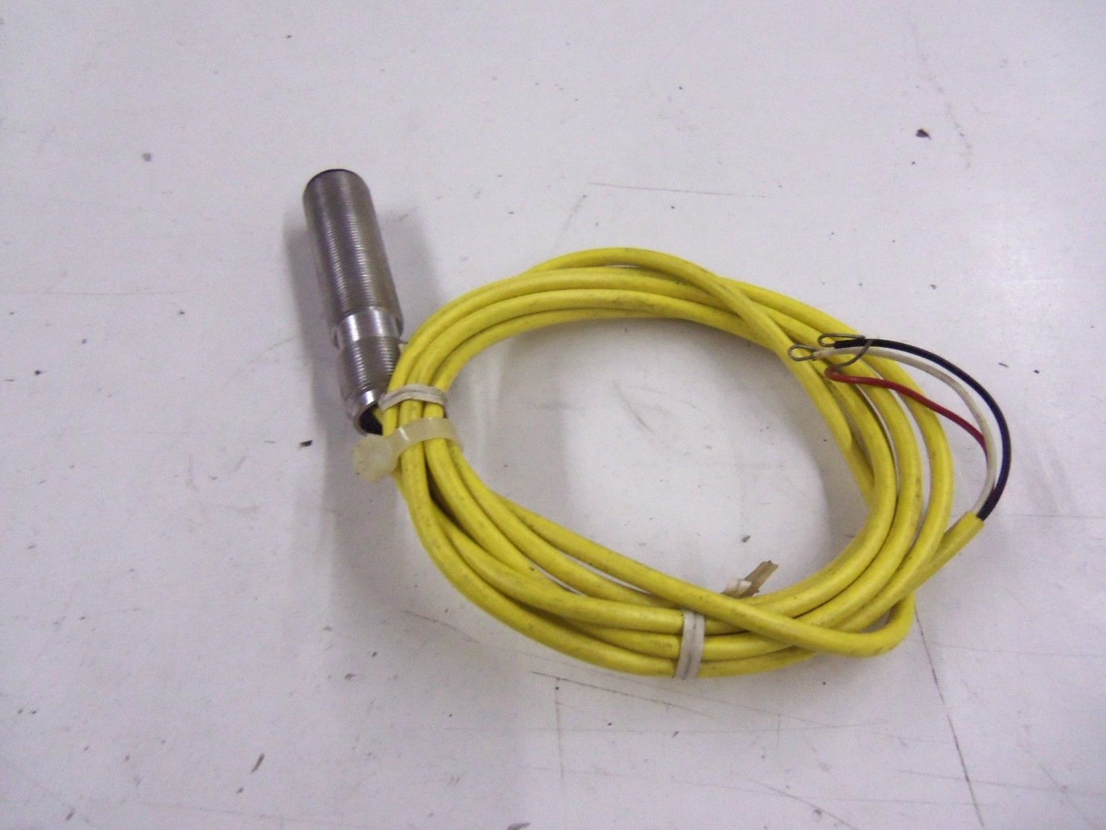 MICROSWITCH FYBC5E1-2 *USED*