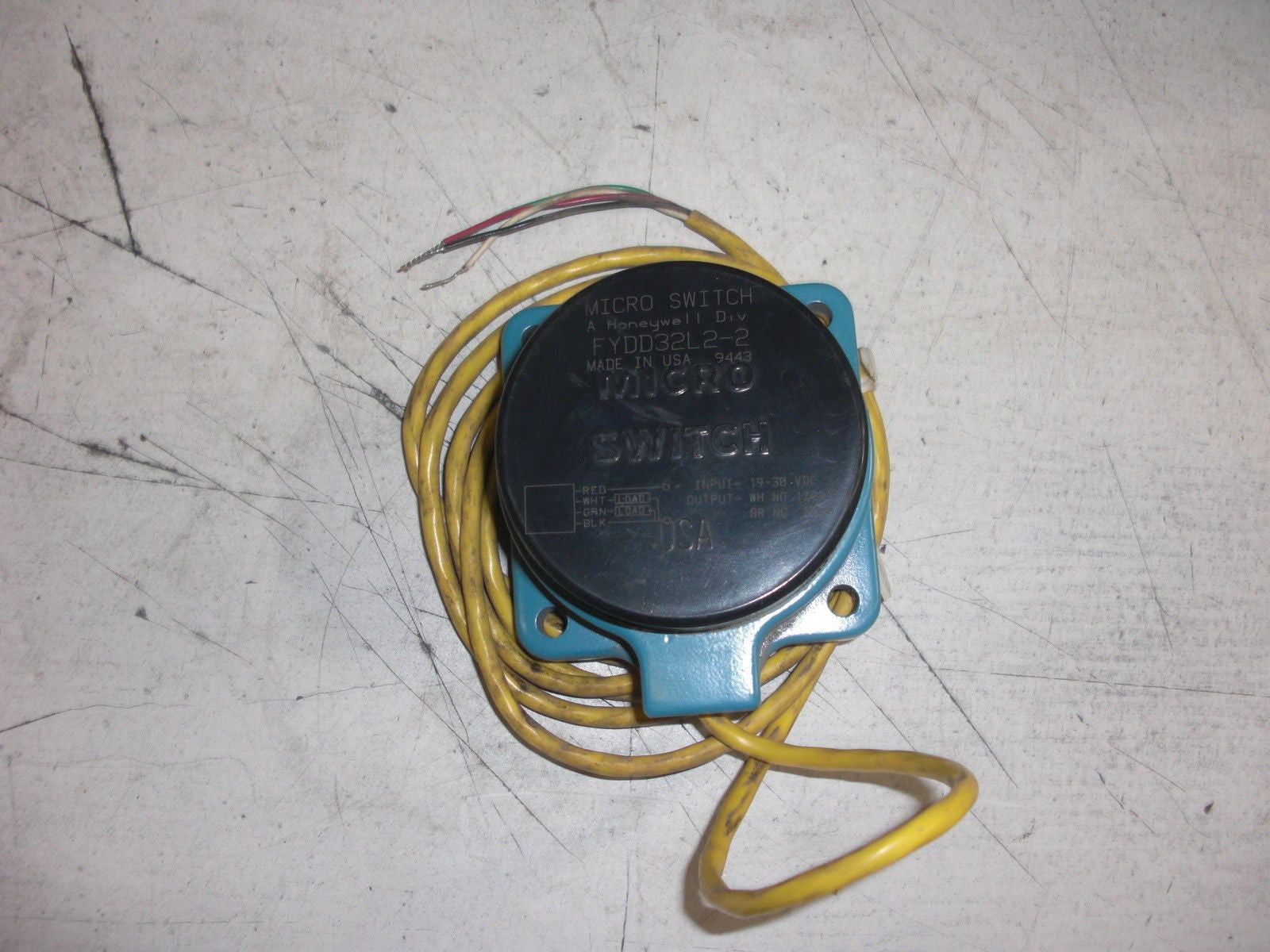 MICROSWITCH FYDD32L2-2 *NEW*