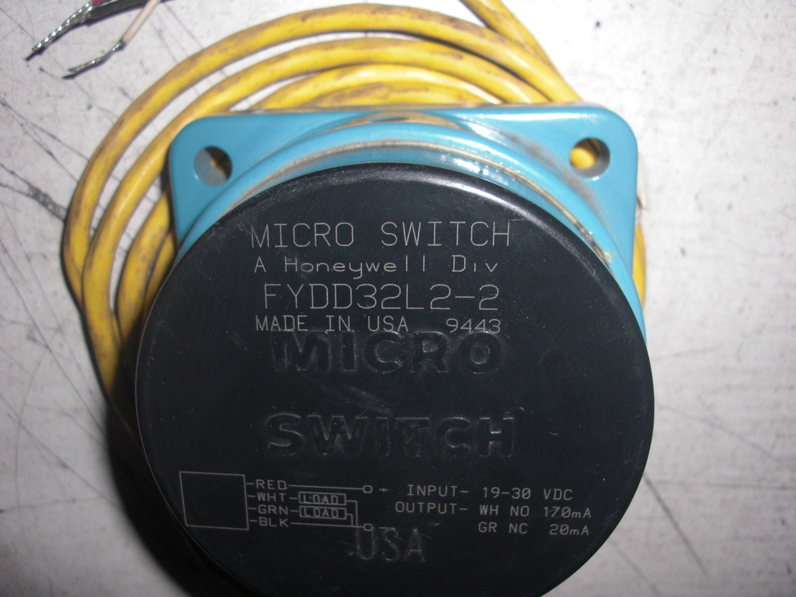 MICROSWITCH FYDD32L2-2 *NEW*
