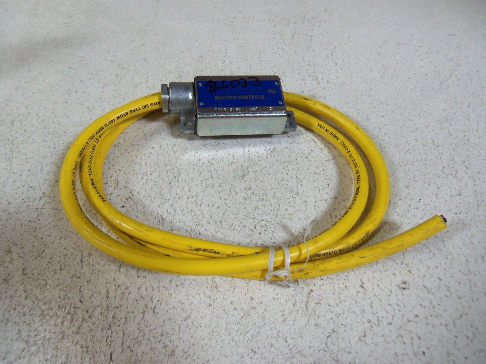 MICROSWITCH LIMIT SWITCH BZLN-5-RH *USED*