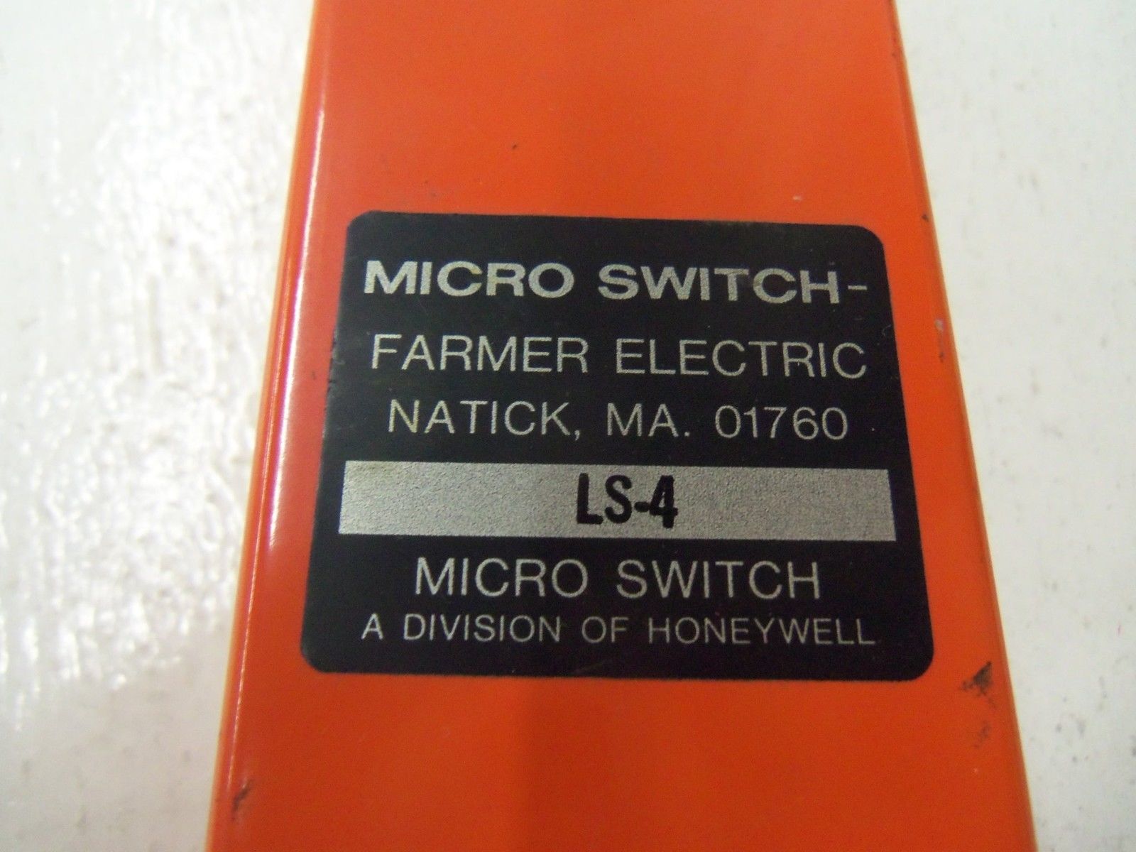 MICRO SWITCH LS-4 *USED*