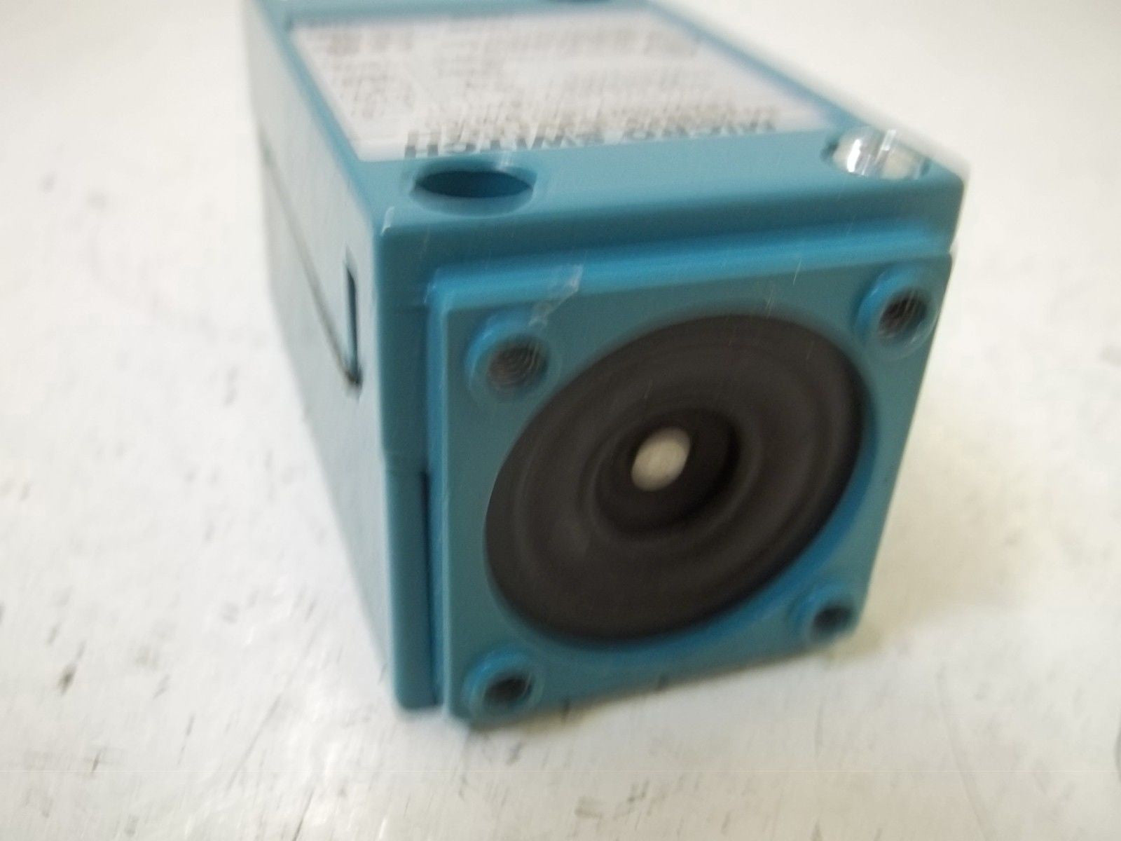 MICROSWITCH LSA6B LIMIT SWITCH (BODY ONLY) *USED*