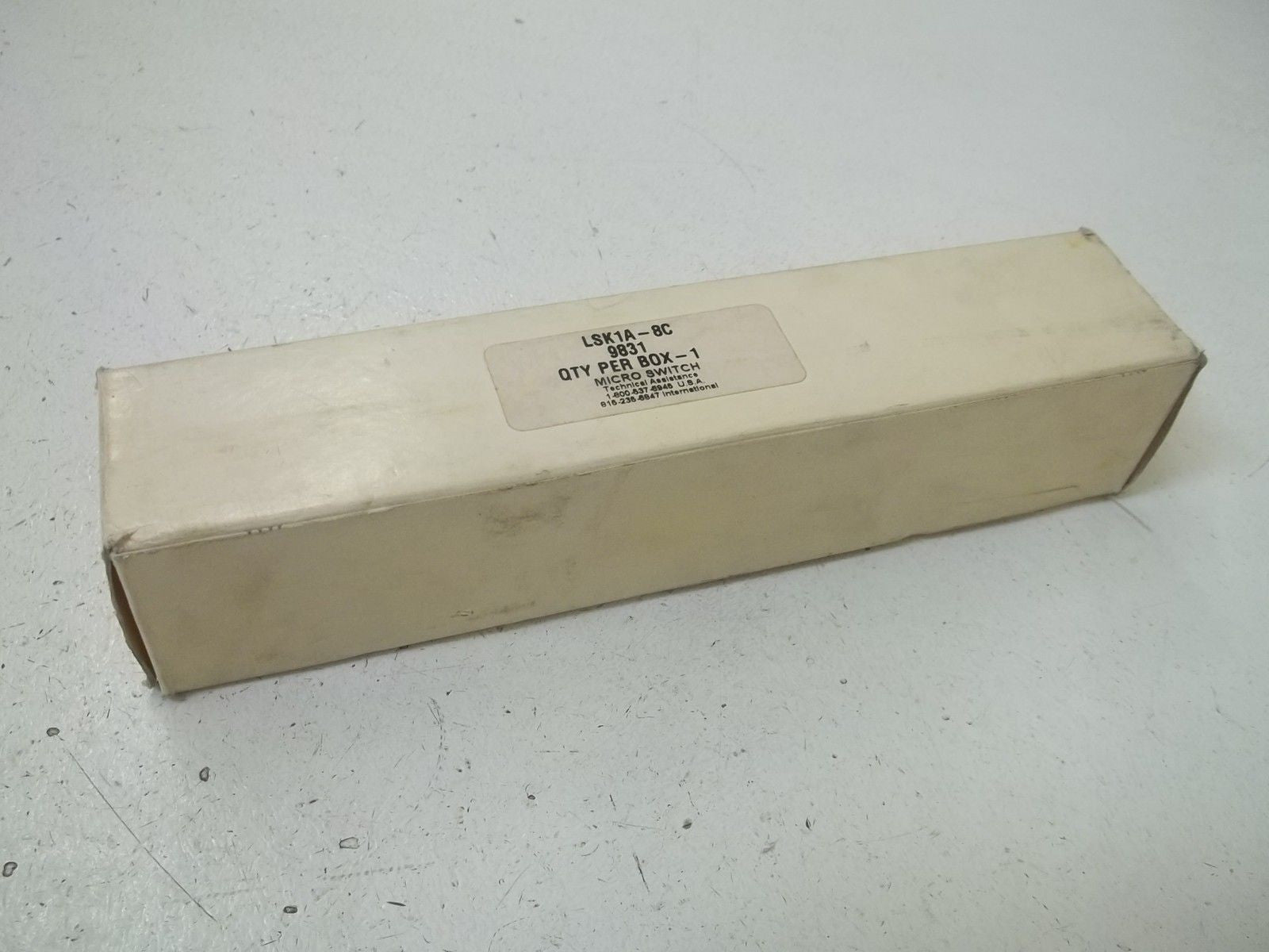 MICROSWITCH LSK1A-8C LIMIT SWITCH *NEW IN BOX*
