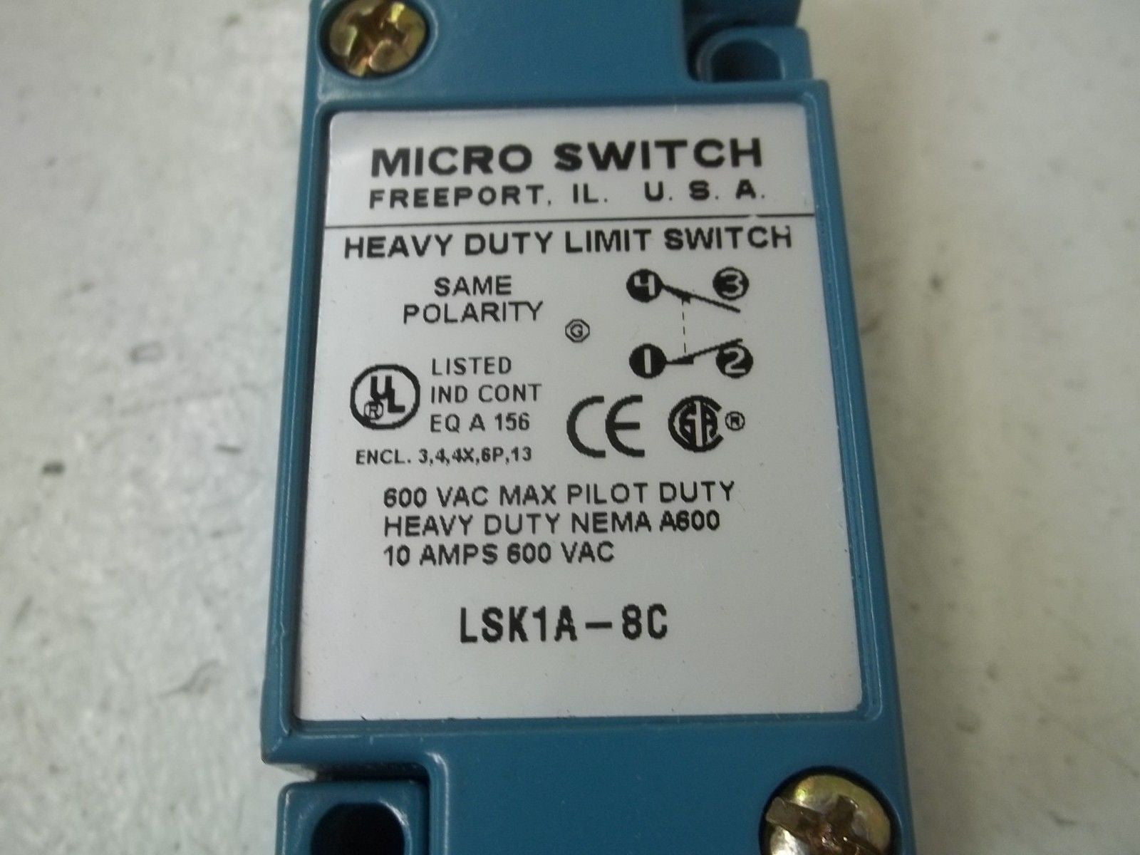 MICROSWITCH LSK1A-8C LIMIT SWITCH *NEW IN BOX*