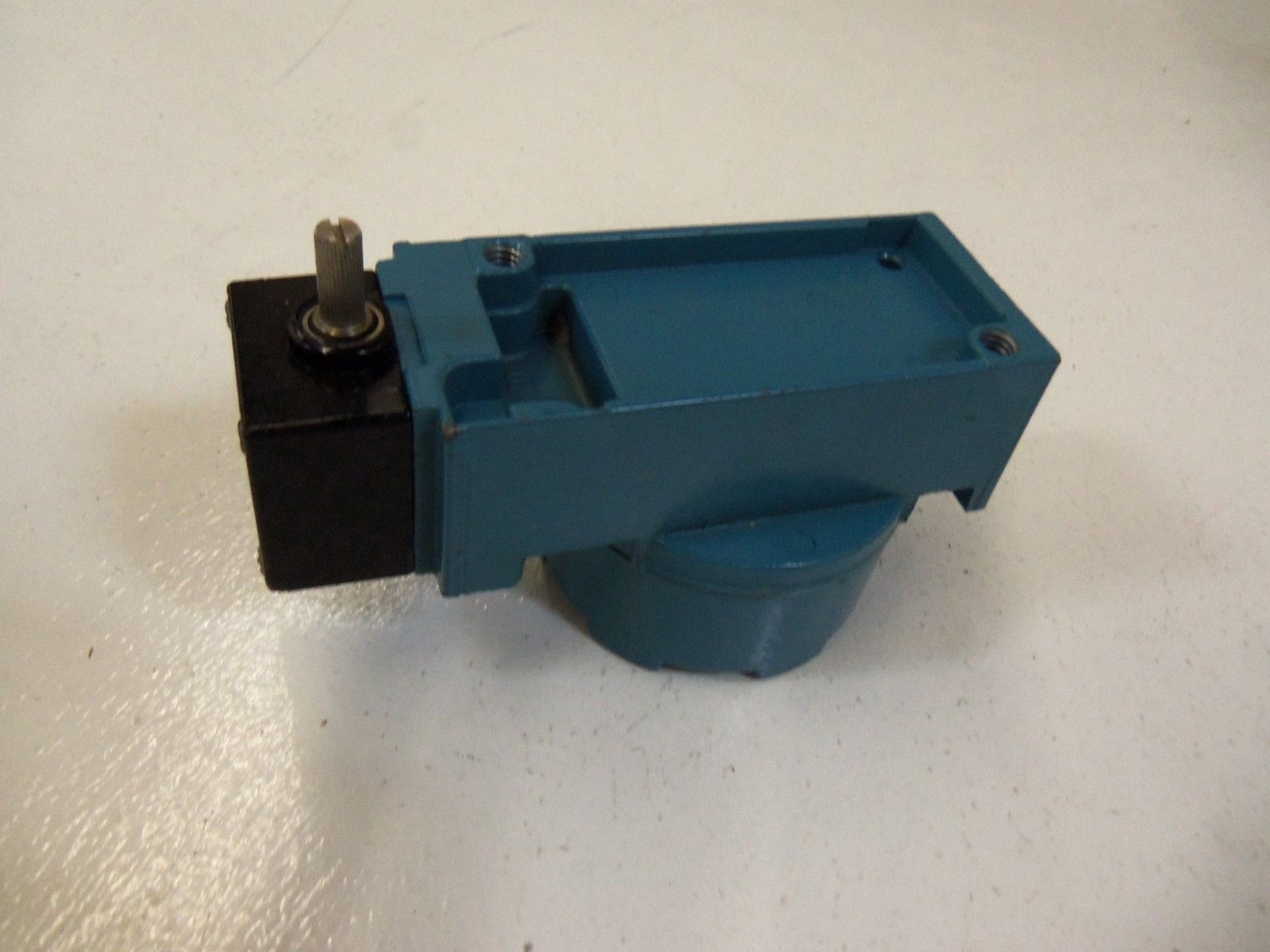 MICROSWITCH LSXA3K5 *USED*