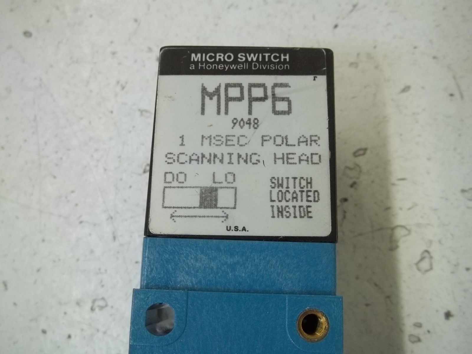 MICROSWITCH MPV11 W/MPP6 LIMIT SWITCH *USED*
