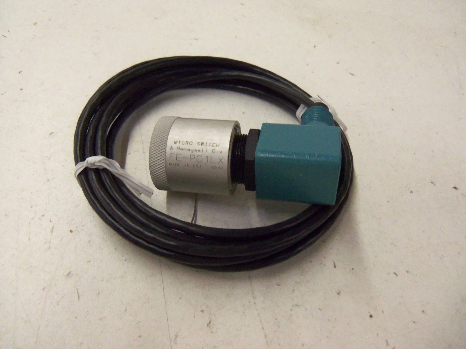 MICROSWITCH PHOTO ELECTRIC SENSOR FE-PC1LX *NEW IN FACTORY BAG*