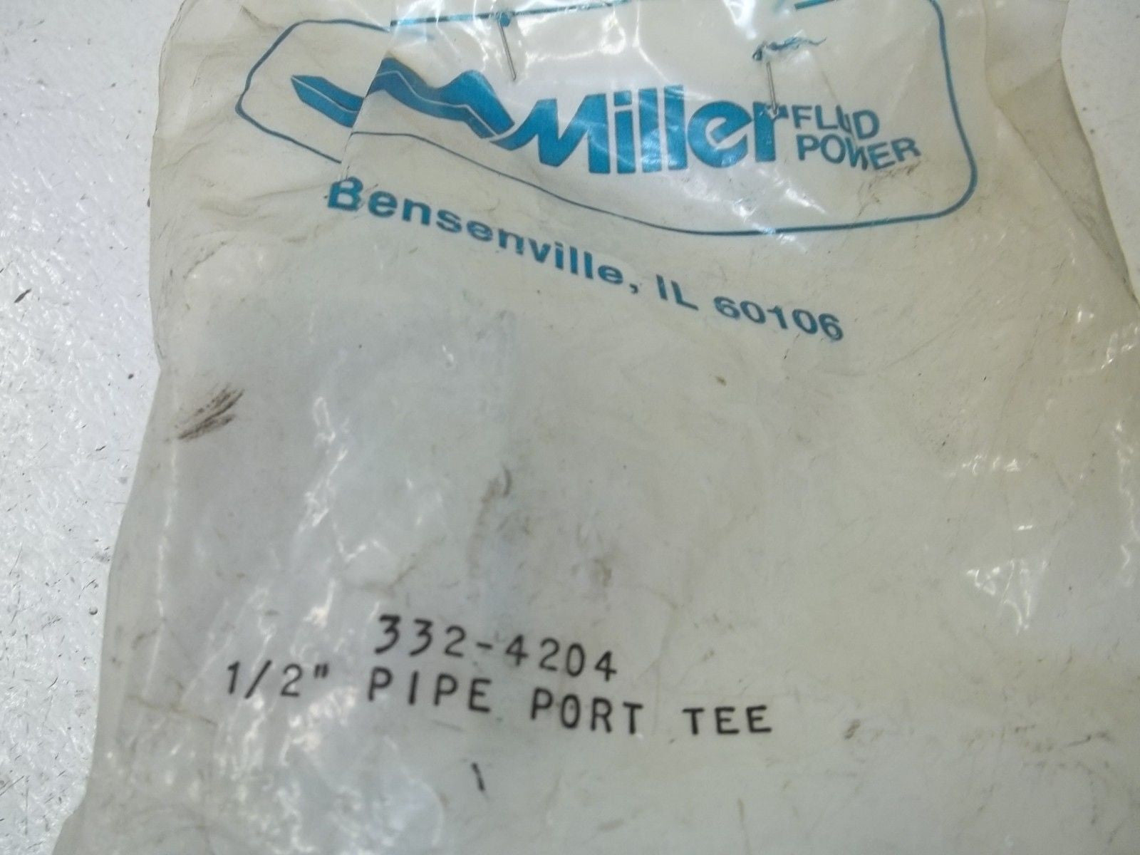MILLER 332-4204 1/2" PIPE PORT TEE *NEW IN A FACTORY BAG*