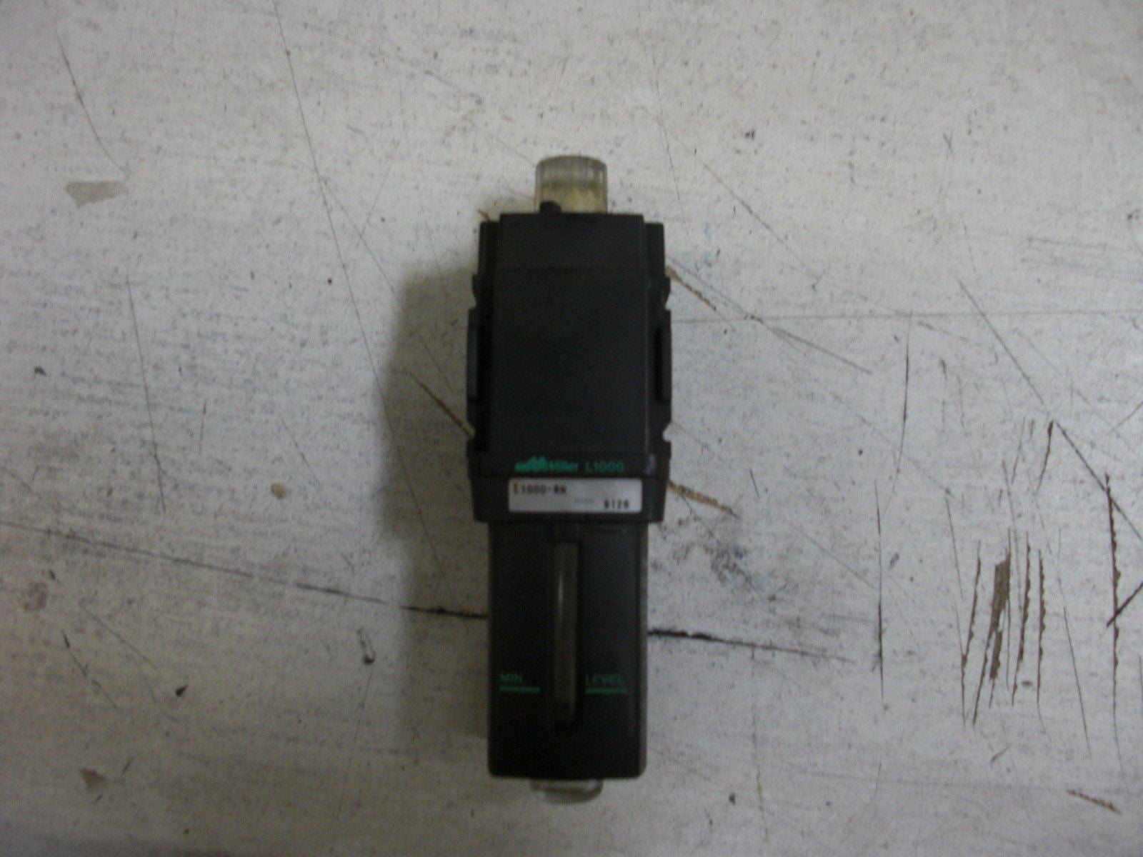 MILLER L1000-8N *USED*