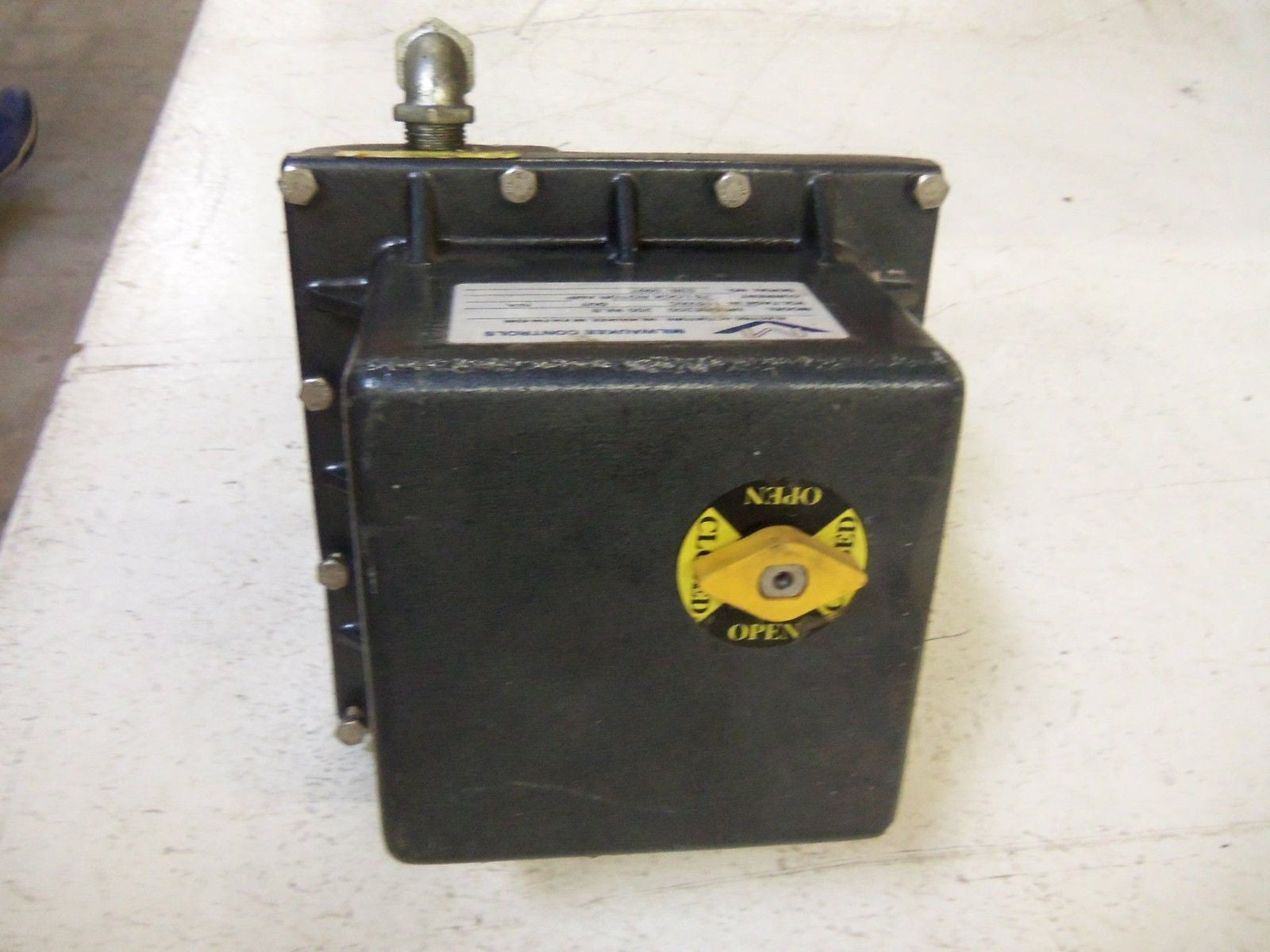 MILWAUKEE MCSRE200 ELECTRIC ACTUATOR *USED*