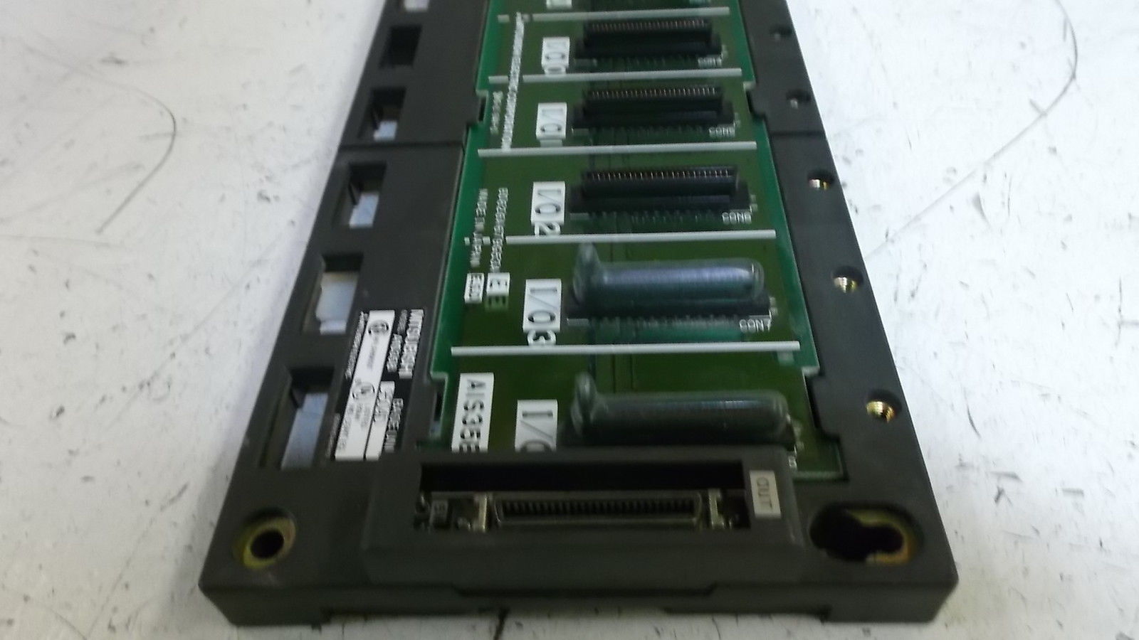 MITSUBISHI A1S35B RACK BASE 5 SLOT *USED*