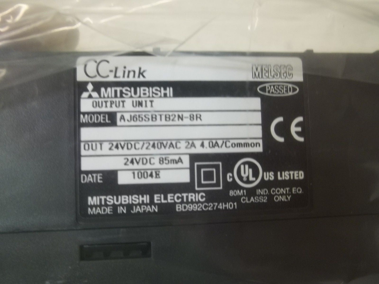 MITSUBISHI AJ65SBTB2N-8R OUTPUT UNIT *NEW IN BOX*