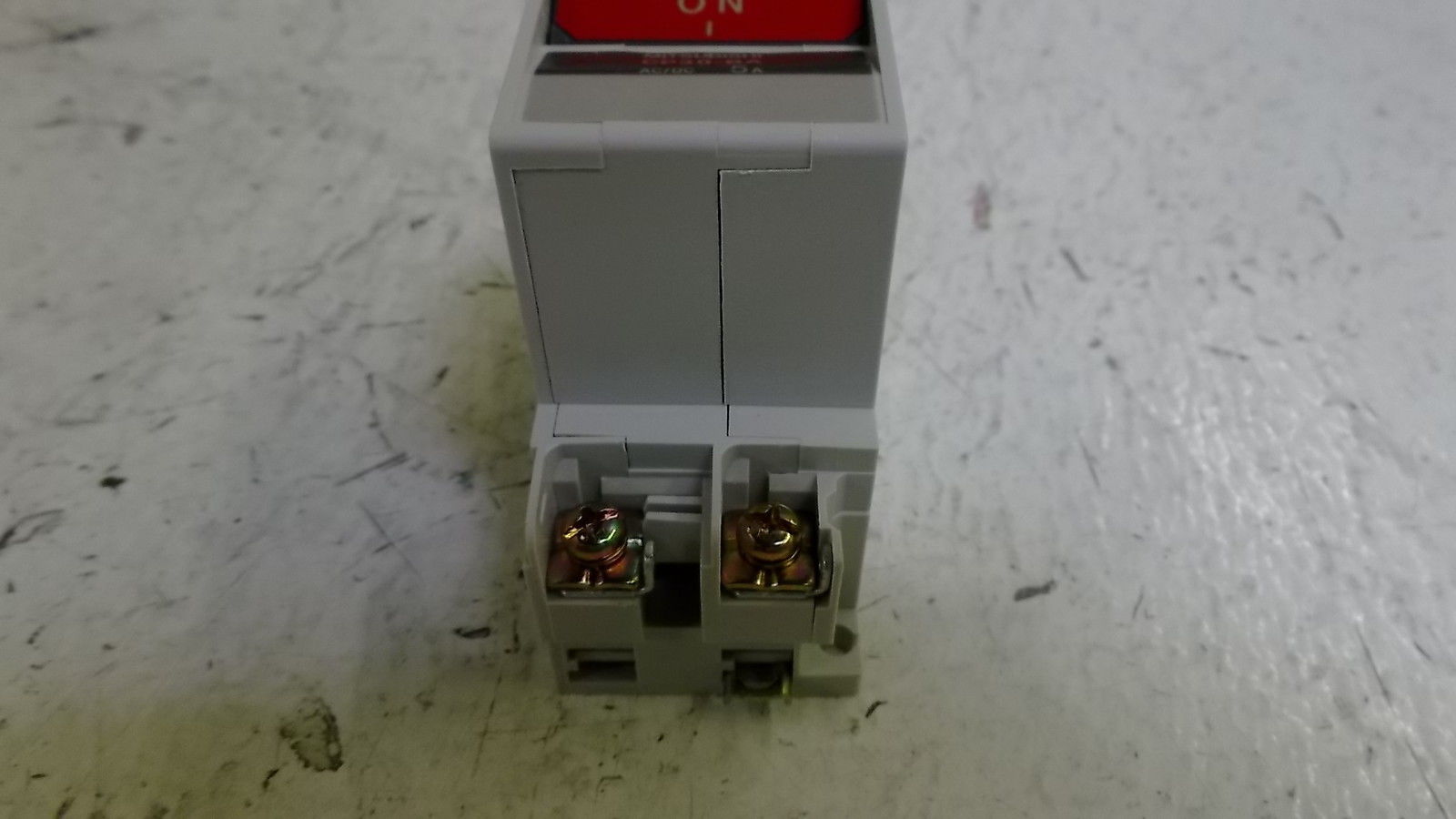 MITSUBISHI CP30-BA-2P-5A CIRCUIT PROTECTOR 5A *NEW IN BOX*