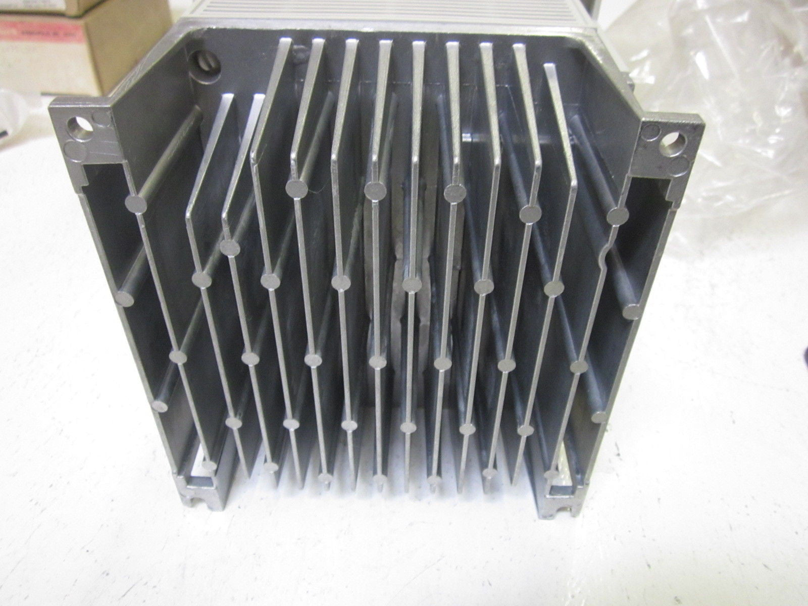 MITSUBISHI FR-A044-0.4K-UL *NEW IN BOX*