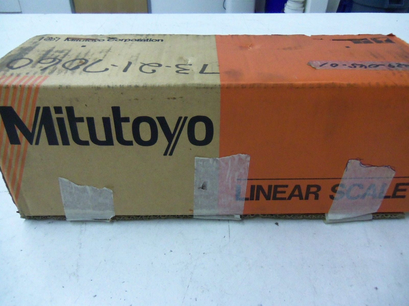 MITUTOYO AT332-100 *NEW IN BOX*