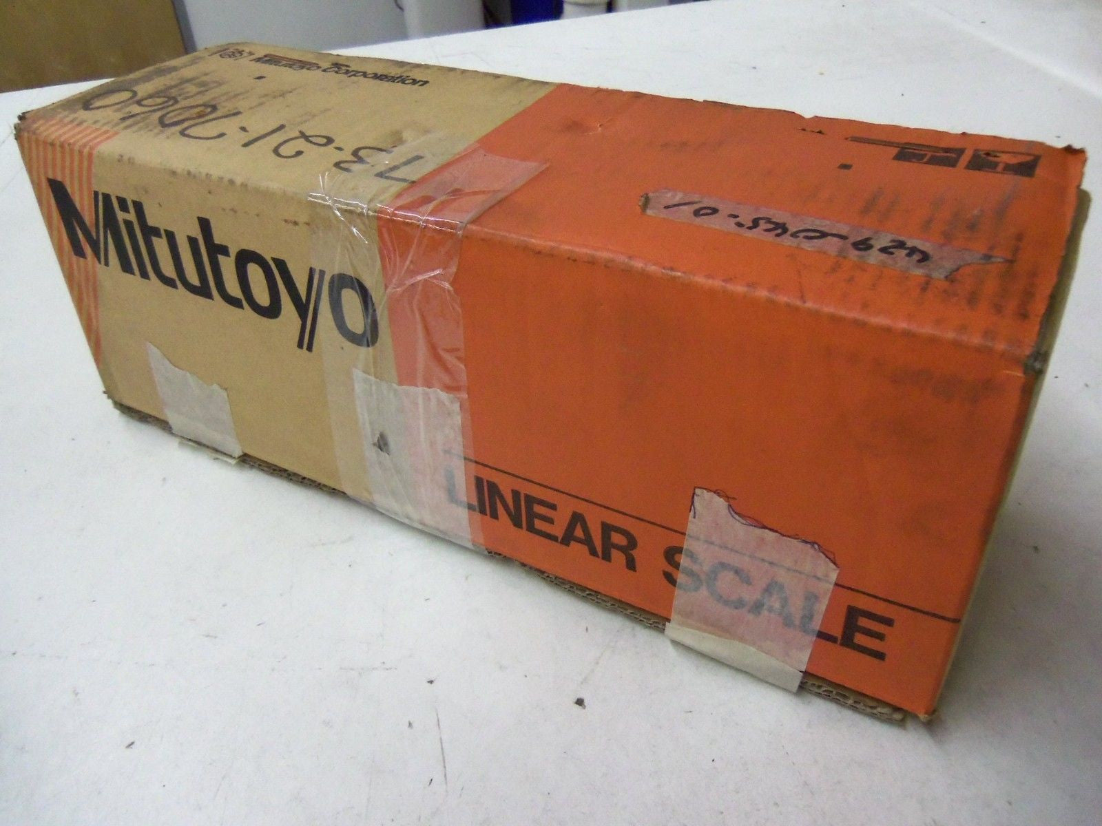 MITUTOYO AT332-100 *NEW IN BOX*